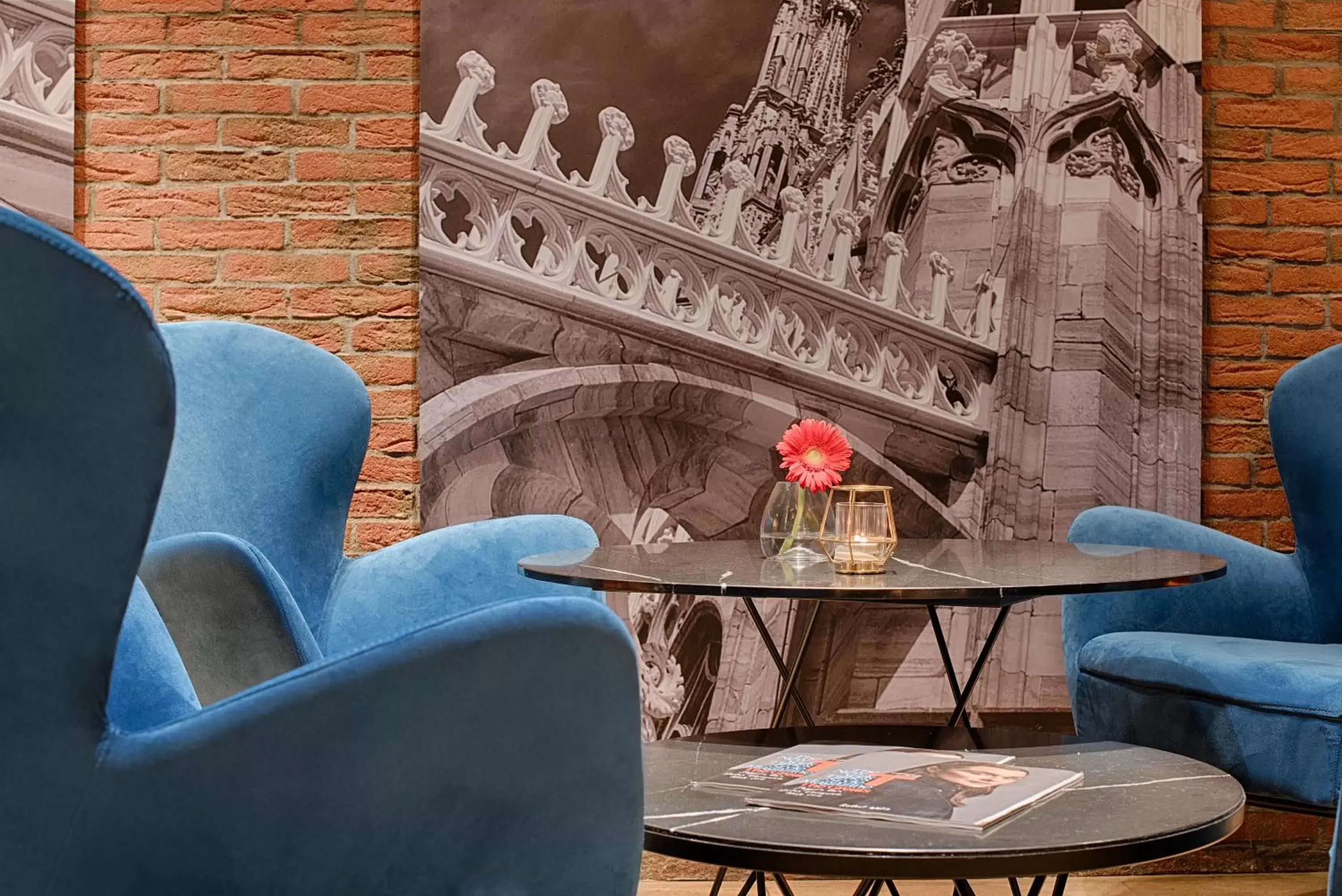 Lounge or bar, Seating Area in Radisson Blu Hotel Milan