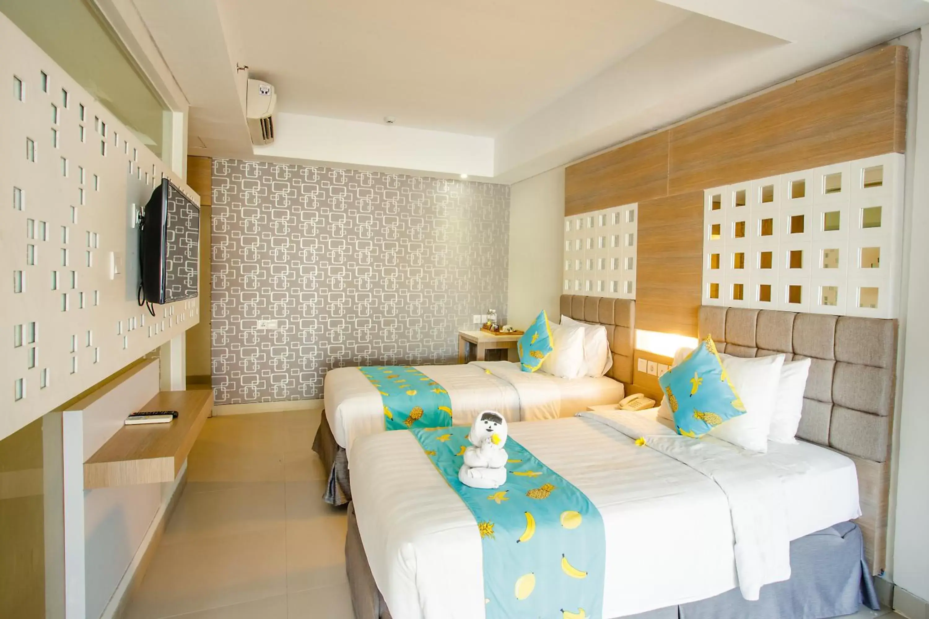 Bed in Jimbaran Bay Beach Resort and Spa by Prabhu