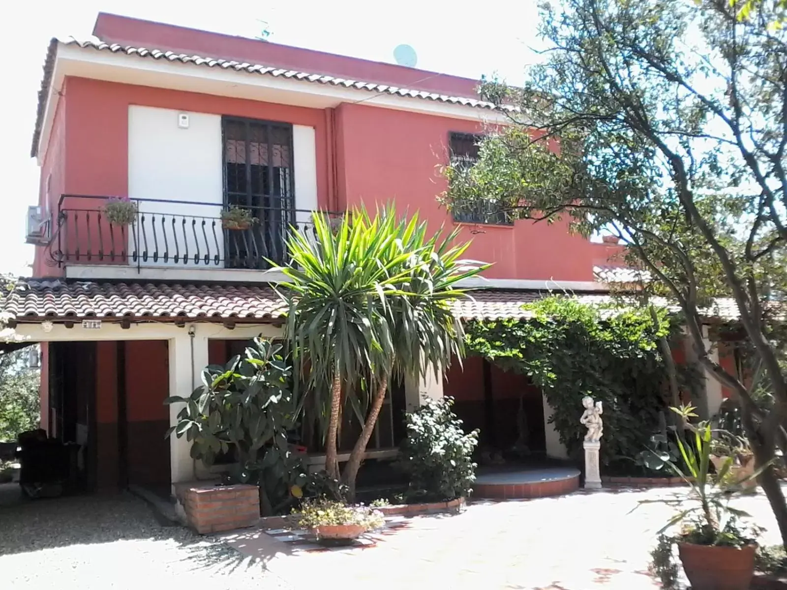 Facade/entrance, Property Building in B&B Villa Lidia