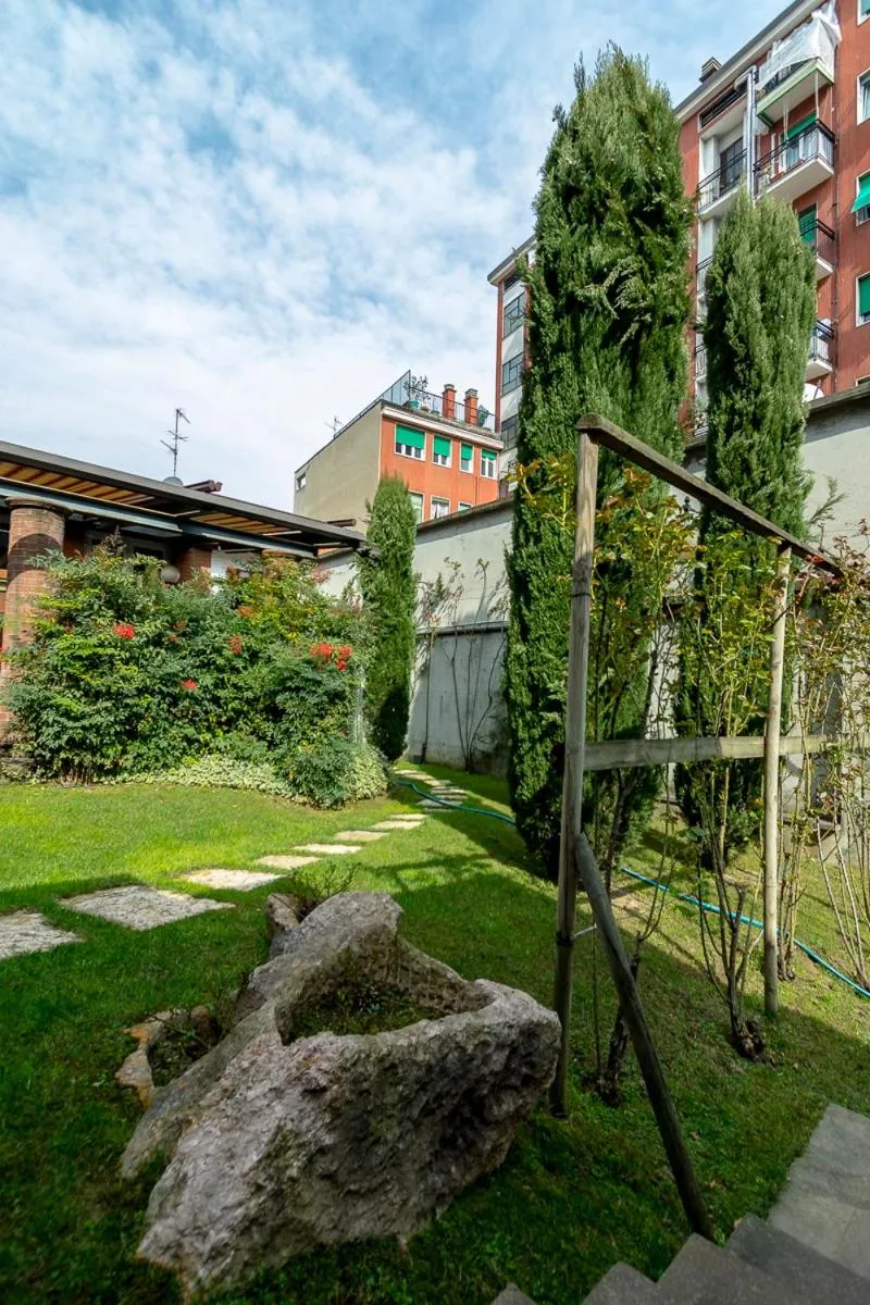 Garden in Hotel Sunflower