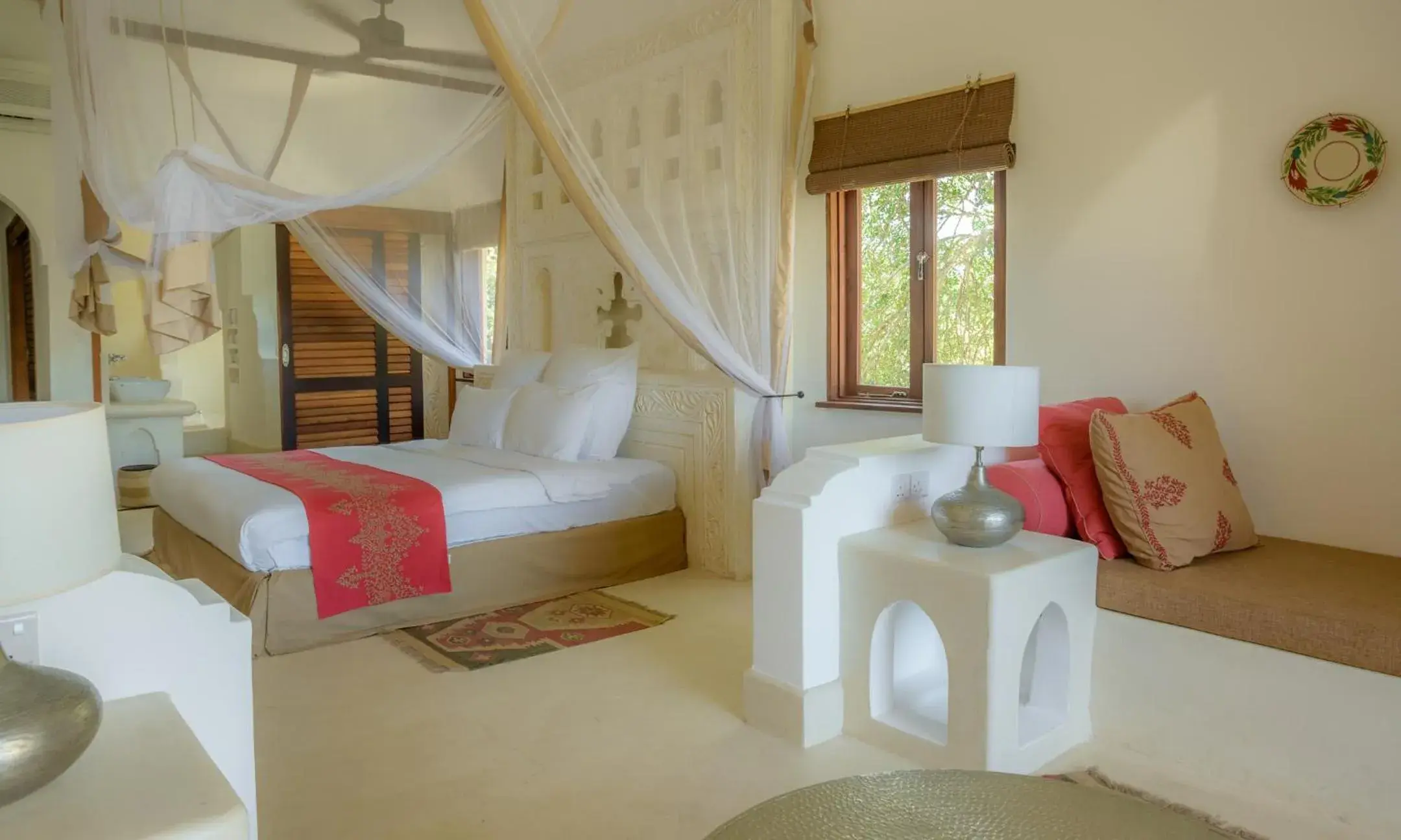 Bedroom, Bed in Swahili Beach
