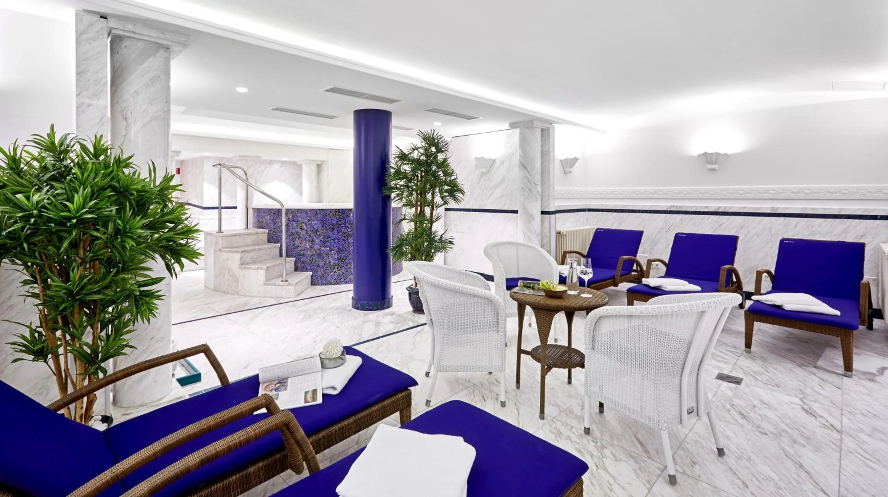 Hot Tub in Seaside Park Hotel Leipzig