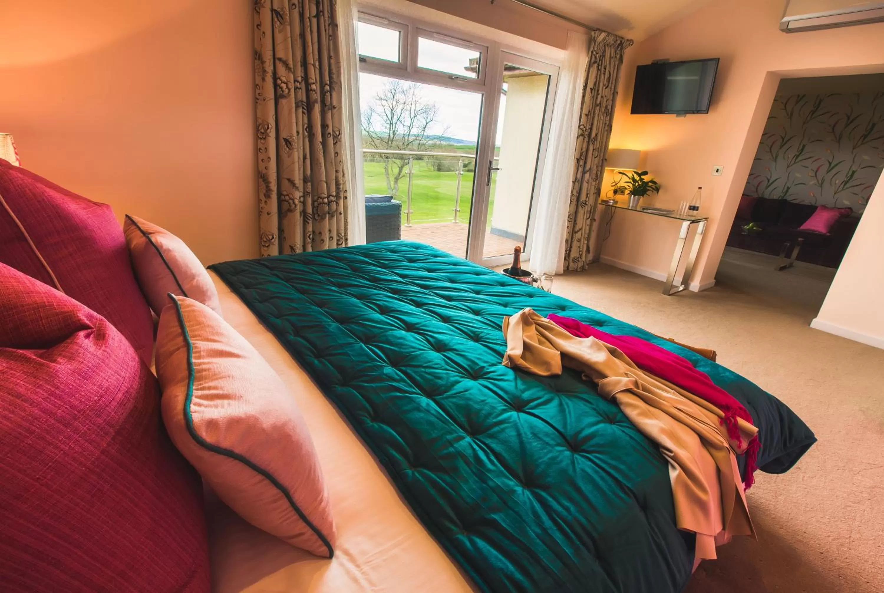 Balcony/Terrace, Bed in Lanhydrock Hotel & Golf Club