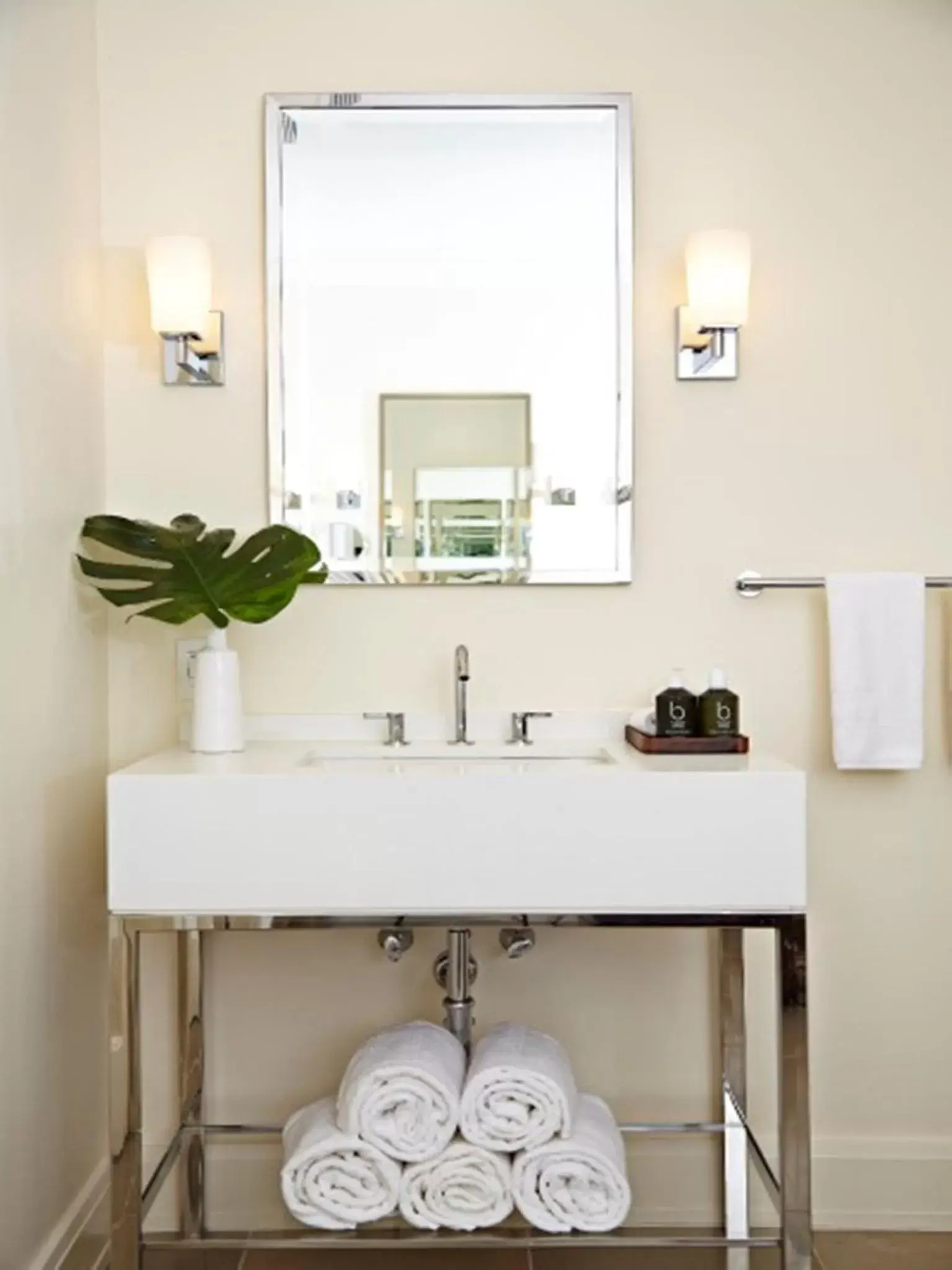 Bathroom in The Island House