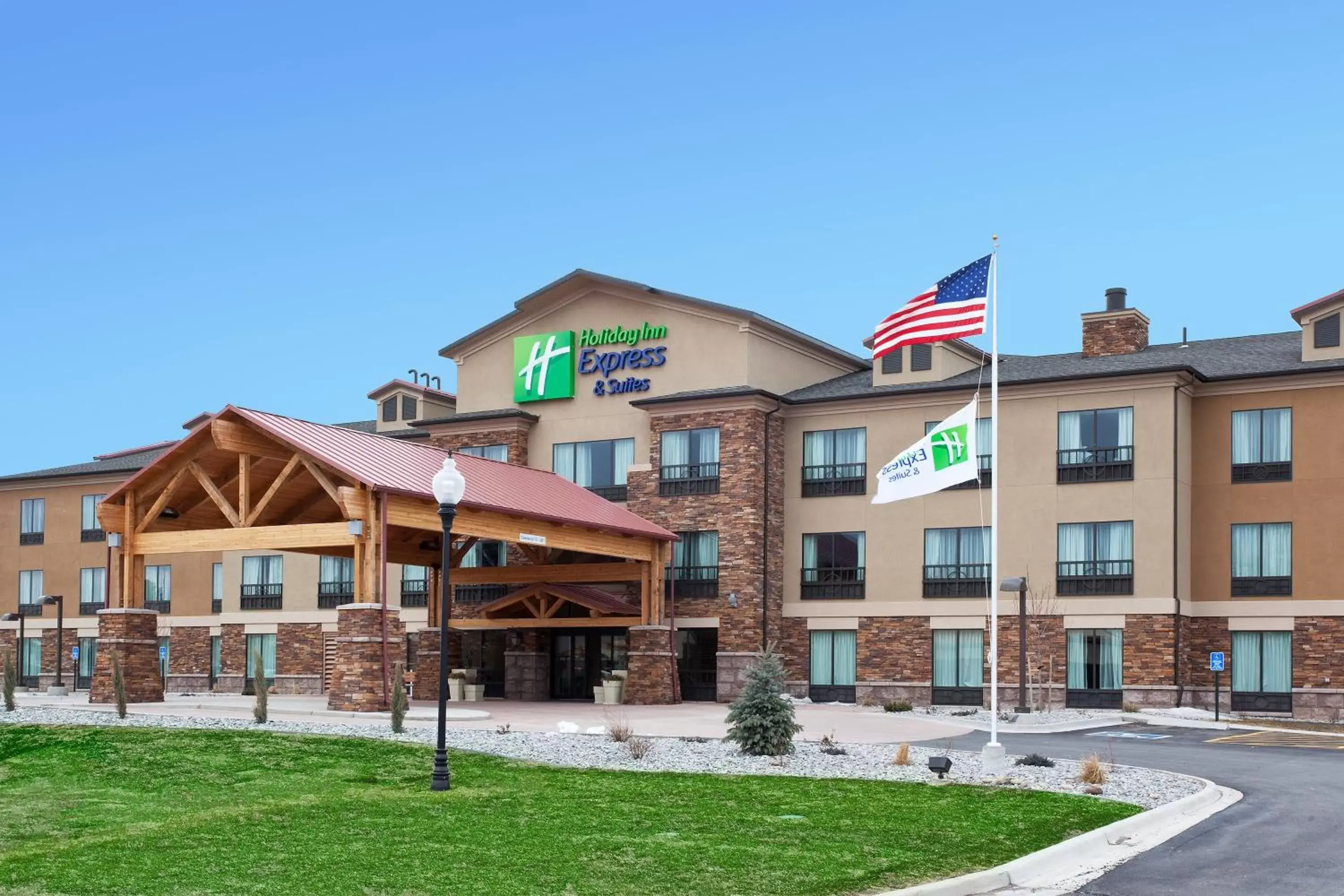 Property Building in Holiday Inn Express Hotel & Suites Lander, an IHG Hotel