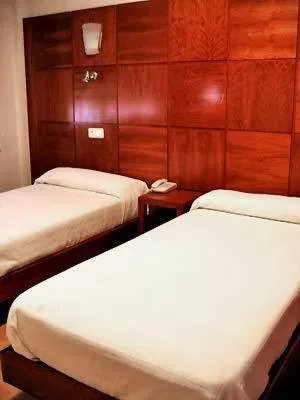 Photo of the whole room, Bed in Hotel Trefacio