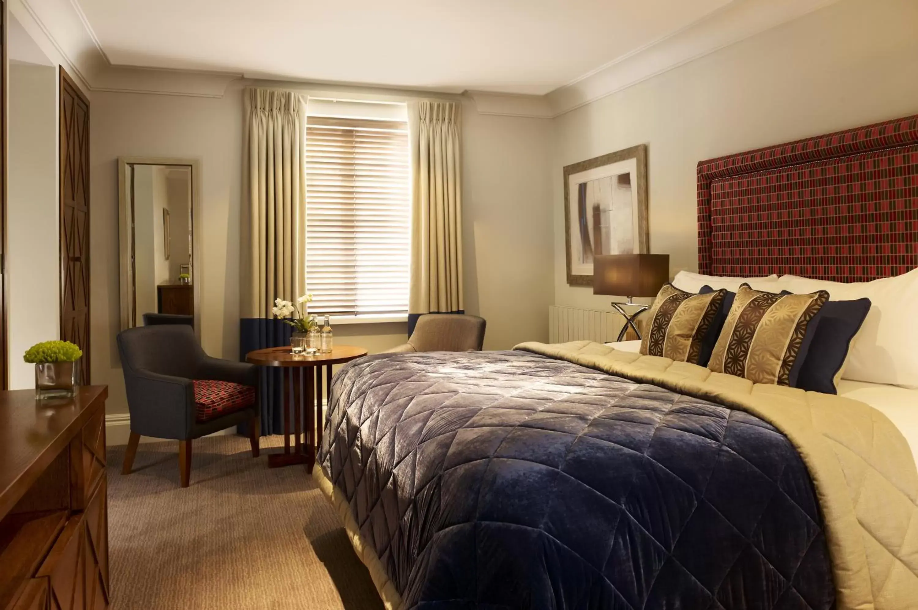 Photo of the whole room, Bed in The Arden Hotel Stratford - Eden Hotel Collection
