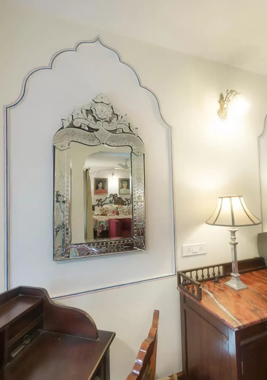 Decorative detail, Bed in Dera Rawatsar - Heritage Hotel Decorative detail, Bed in Dera Rawatsar - Heritage Hotel