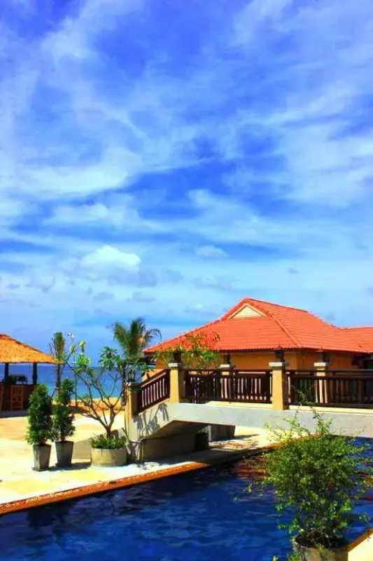 Swimming pool, Property Building in Peace Paradise Beach