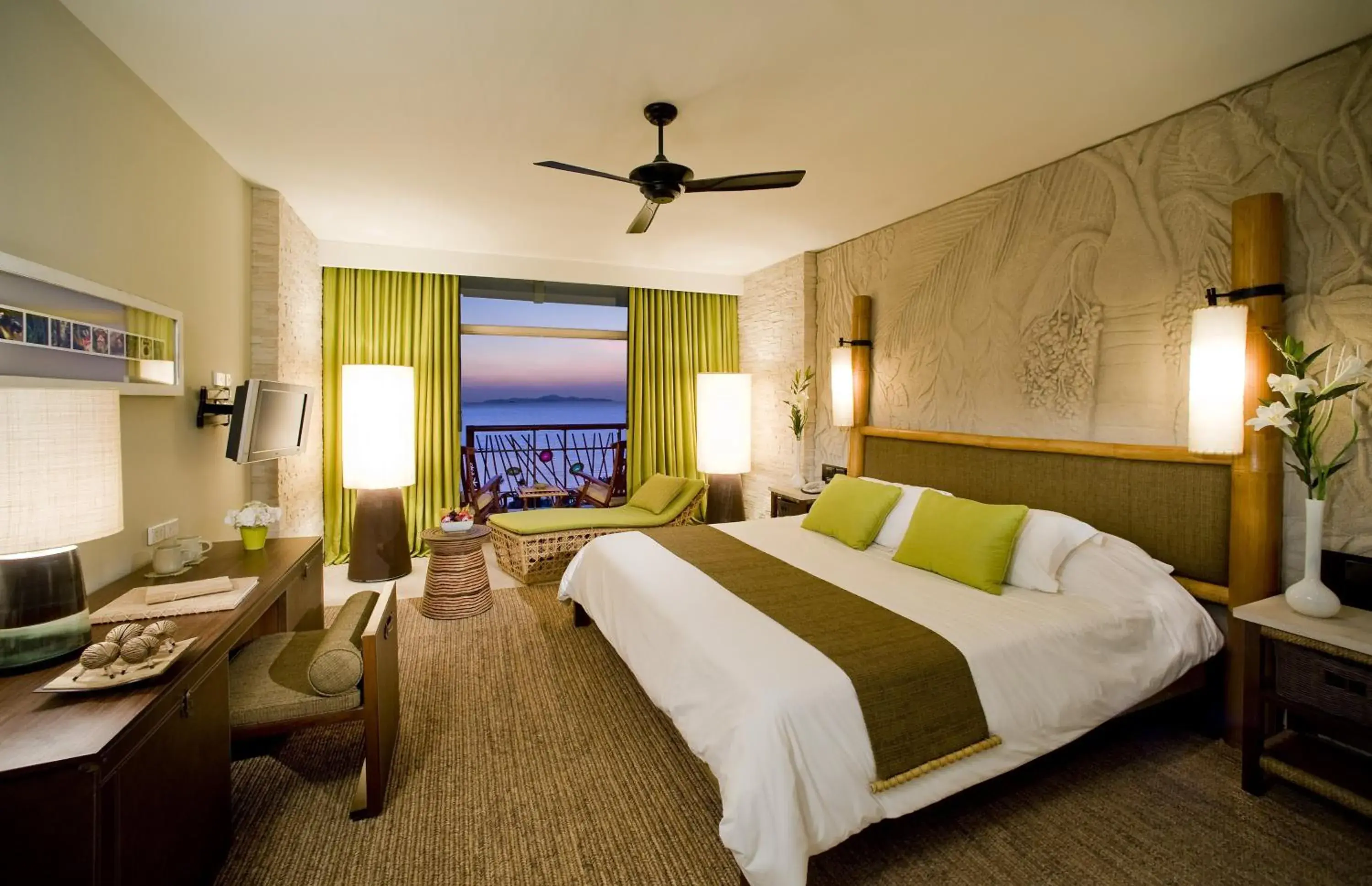 Photo of the whole room in Centara Grand Mirage Beach Resort Pattaya - SHA Extra Plus