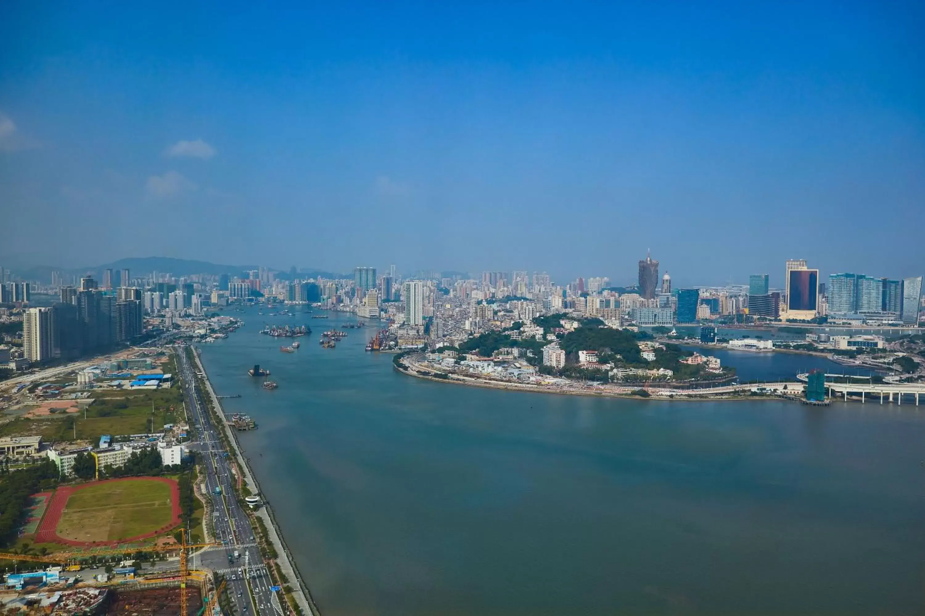 Photo of the whole room, Bird's-eye View in The St. Regis Zhuhai