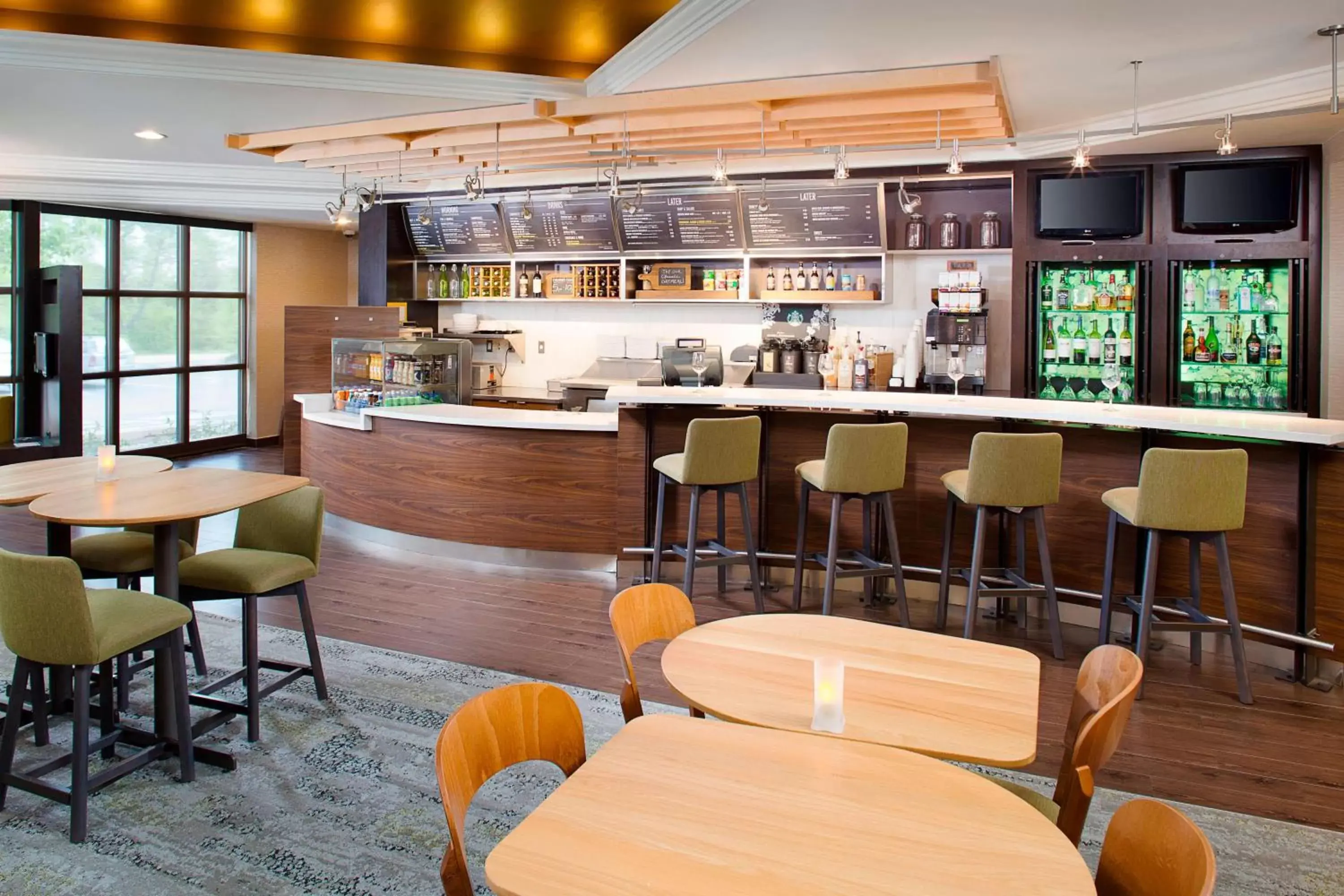 Restaurant/places to eat, Lounge/Bar in Courtyard by Marriott Ann Arbor