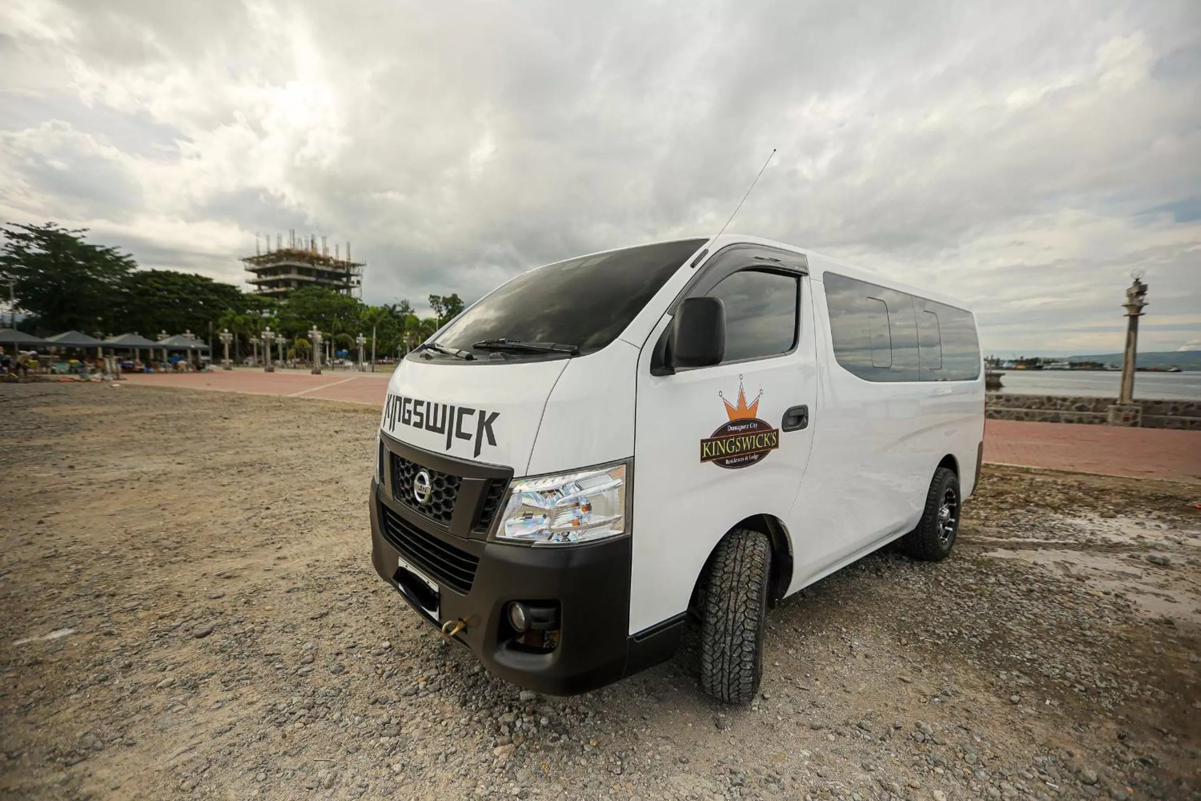 shuttle in Kingswick Residences & Lodge