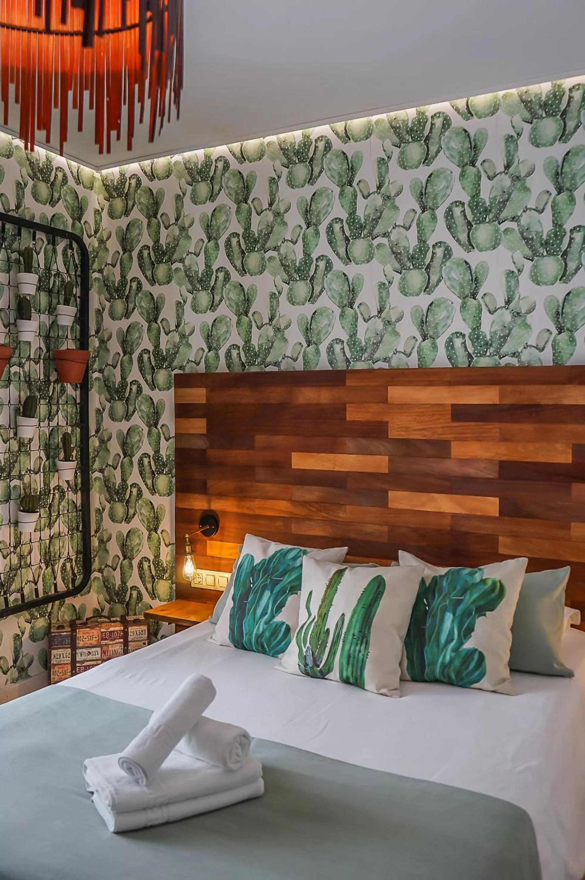 Bedroom, Bed in Hotel Posada de las Cuevas