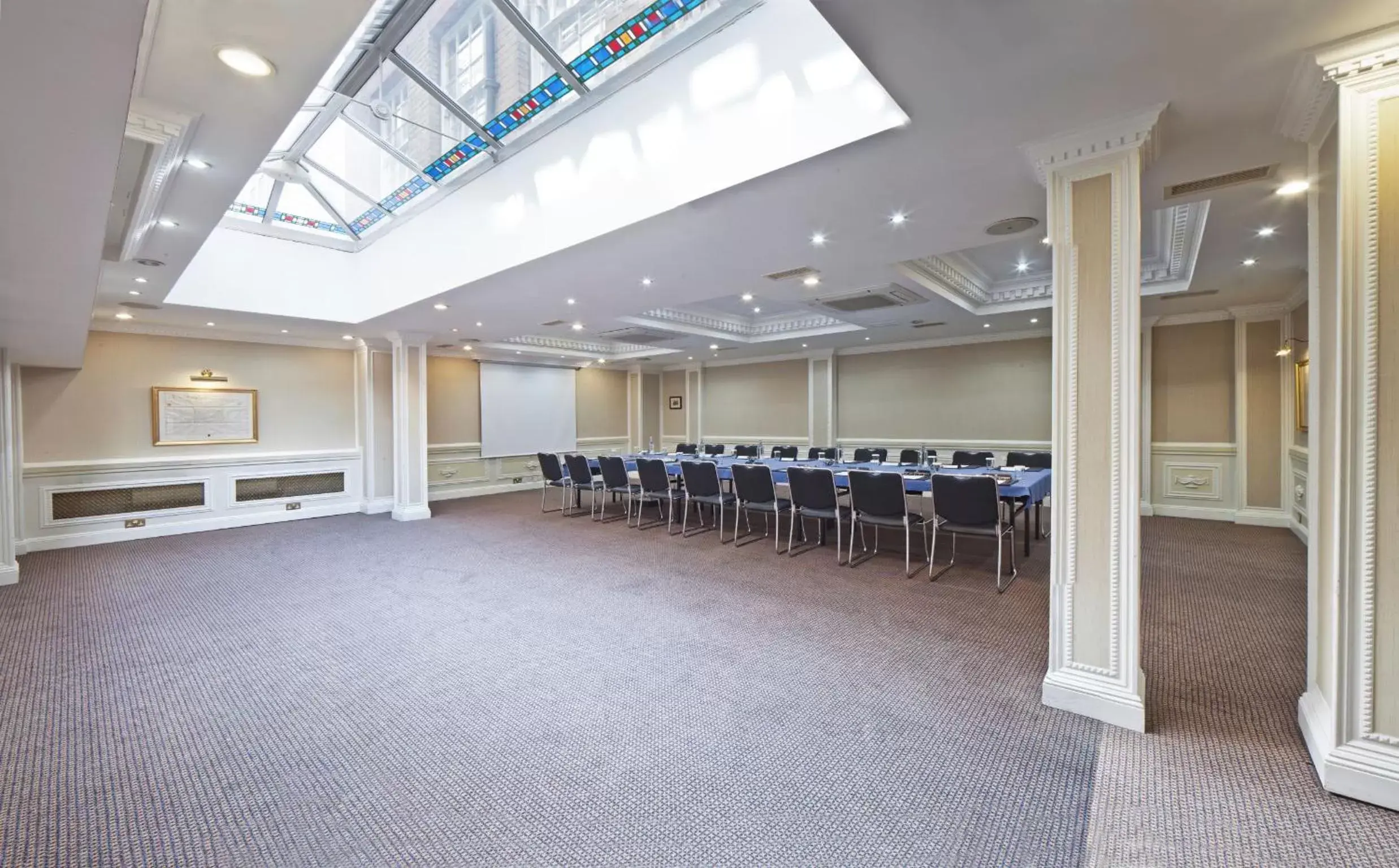 Meeting/conference room in Fitzrovia Hotel