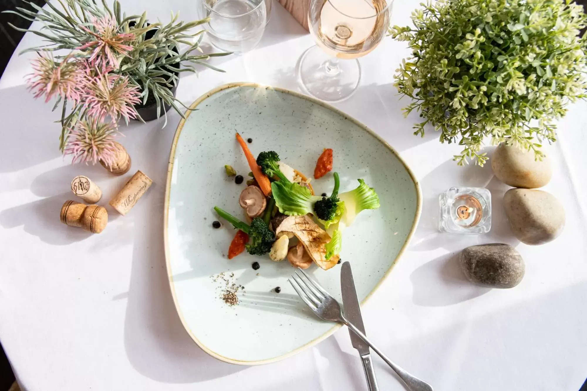 Food and drinks in Pebble Beach Seaview Restaurant & Rooms Food and drinks in Pebble Beach Seaview Restaurant & Rooms