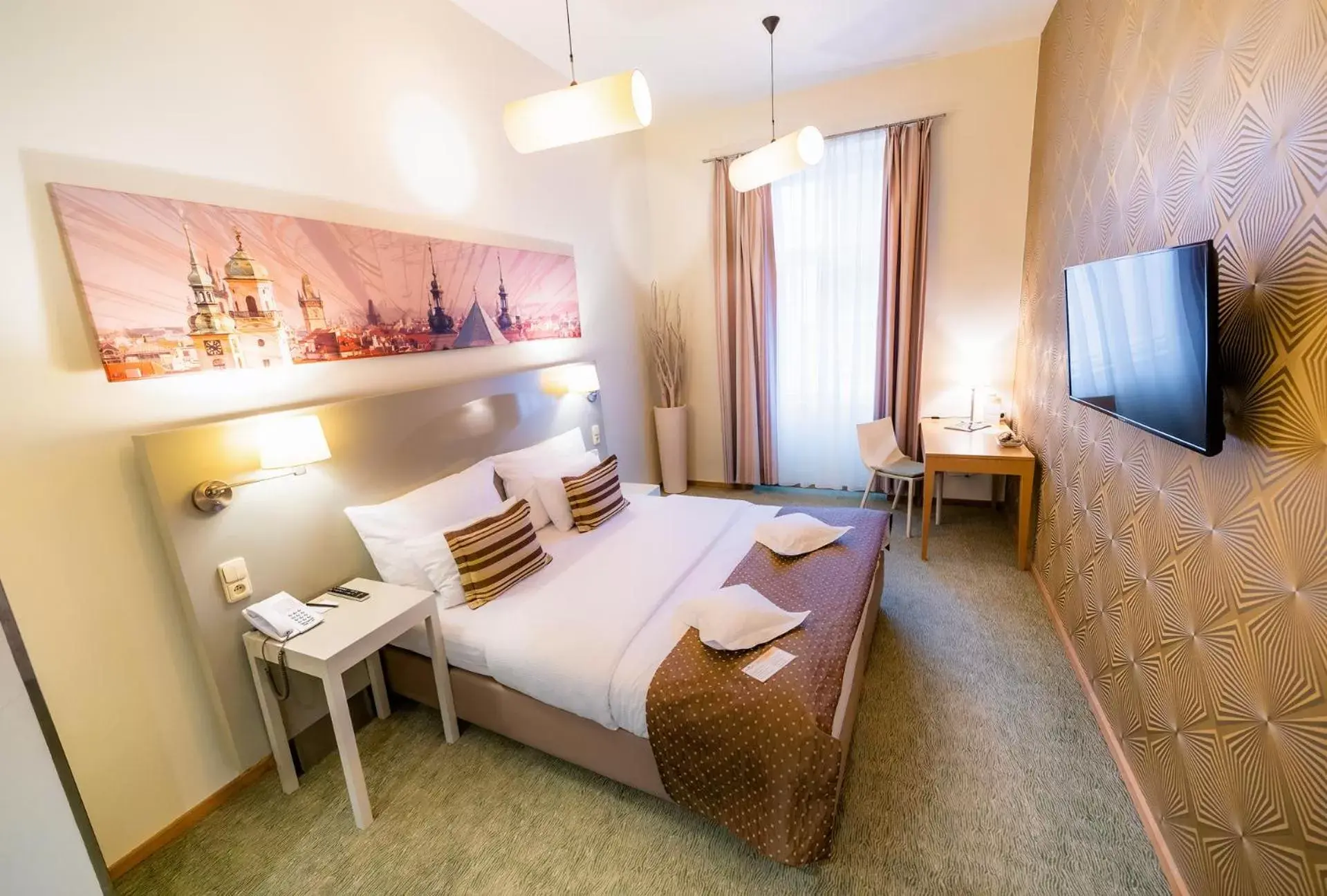 Bedroom, Bed in Grandium Hotel Prague