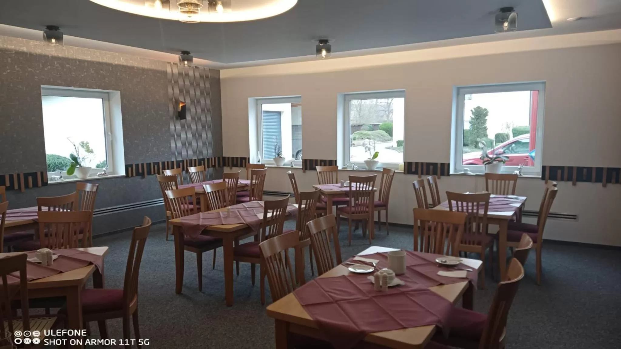 Restaurant/places to eat in Hotel Zum Hirsch