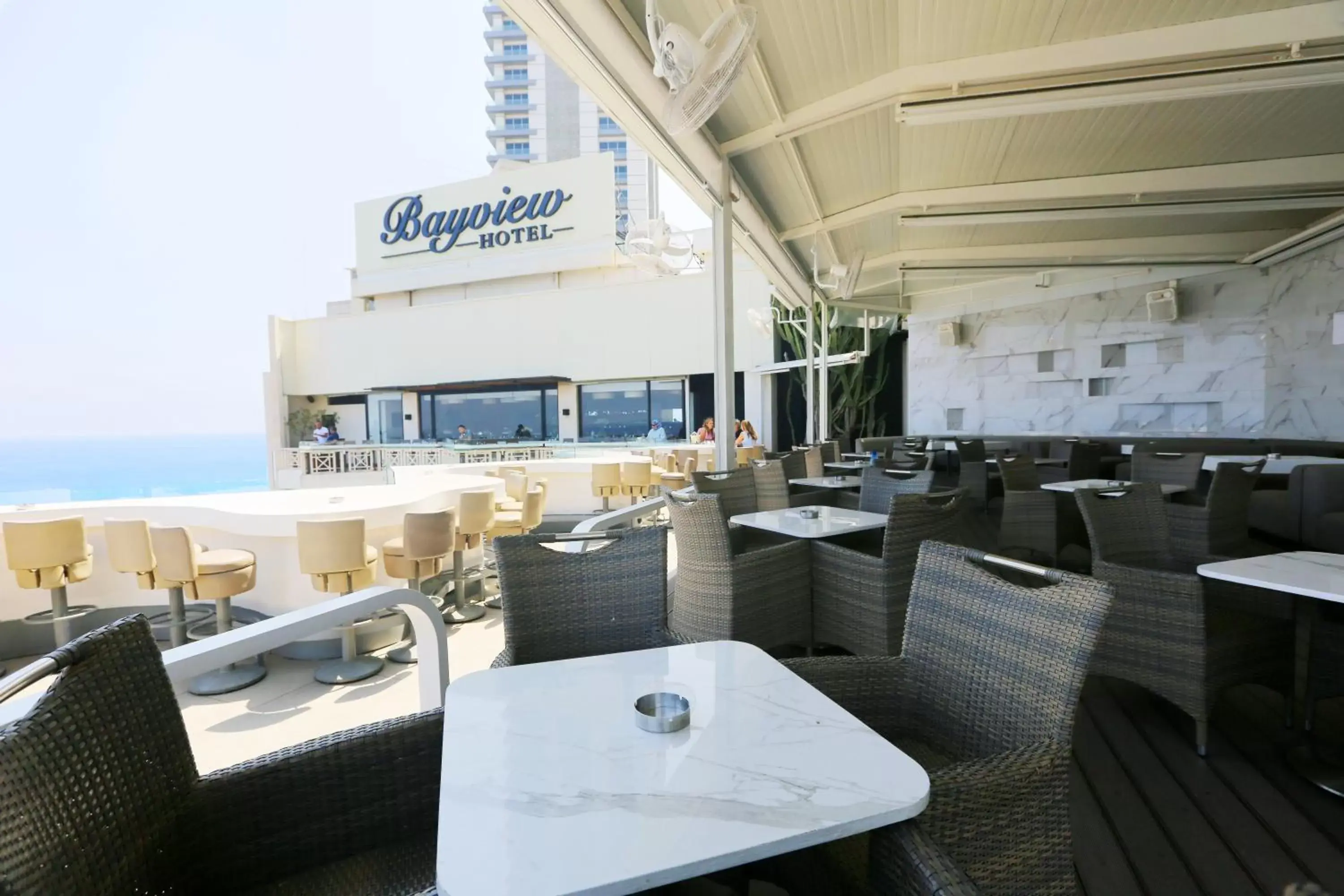 Restaurant/Places to Eat in Bayview Hotel Beirut