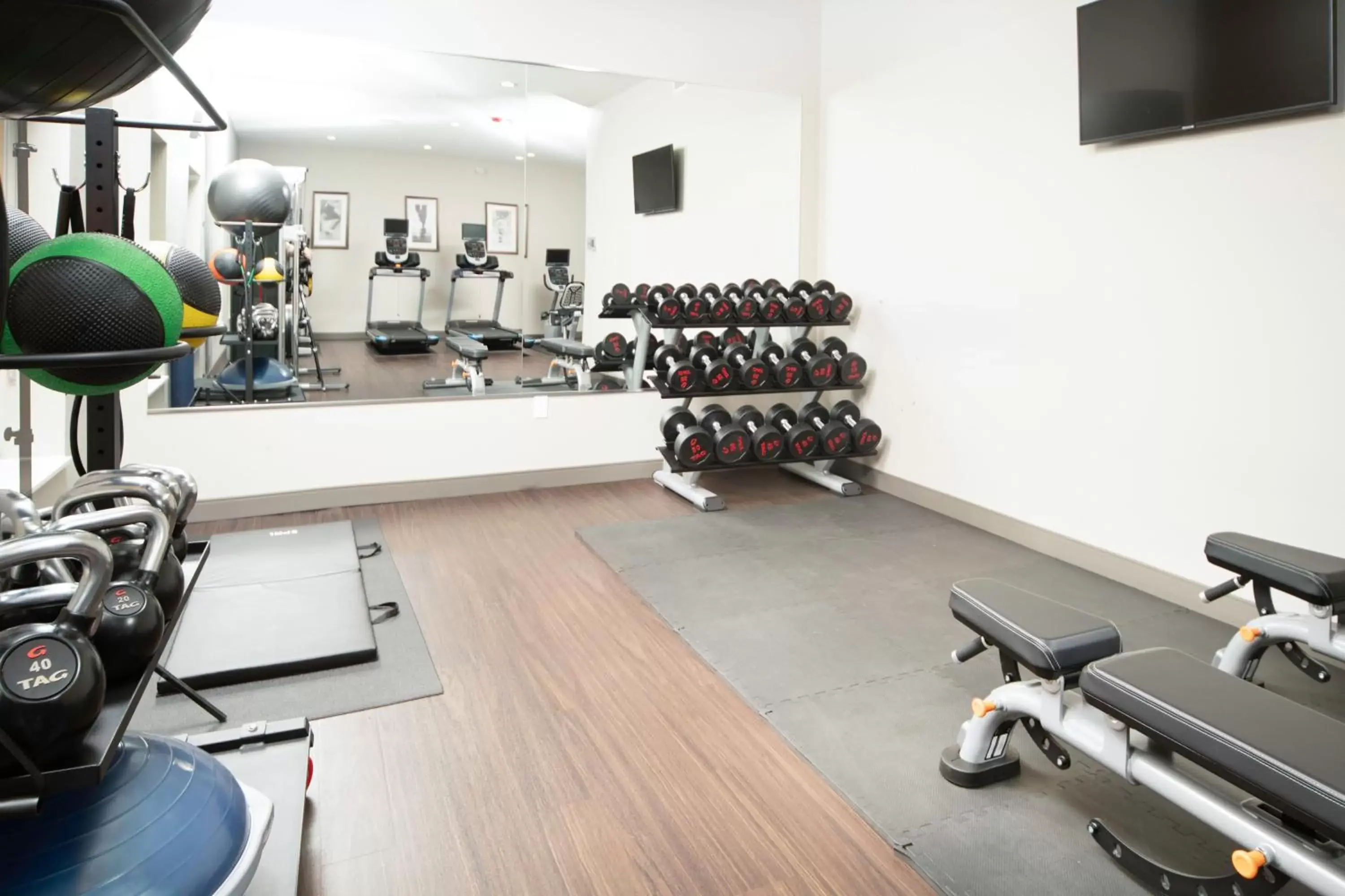 Fitness centre/facilities, Fitness Center/Facilities in Staybridge Suites Florence - Cincinnati South, an IHG Hotel