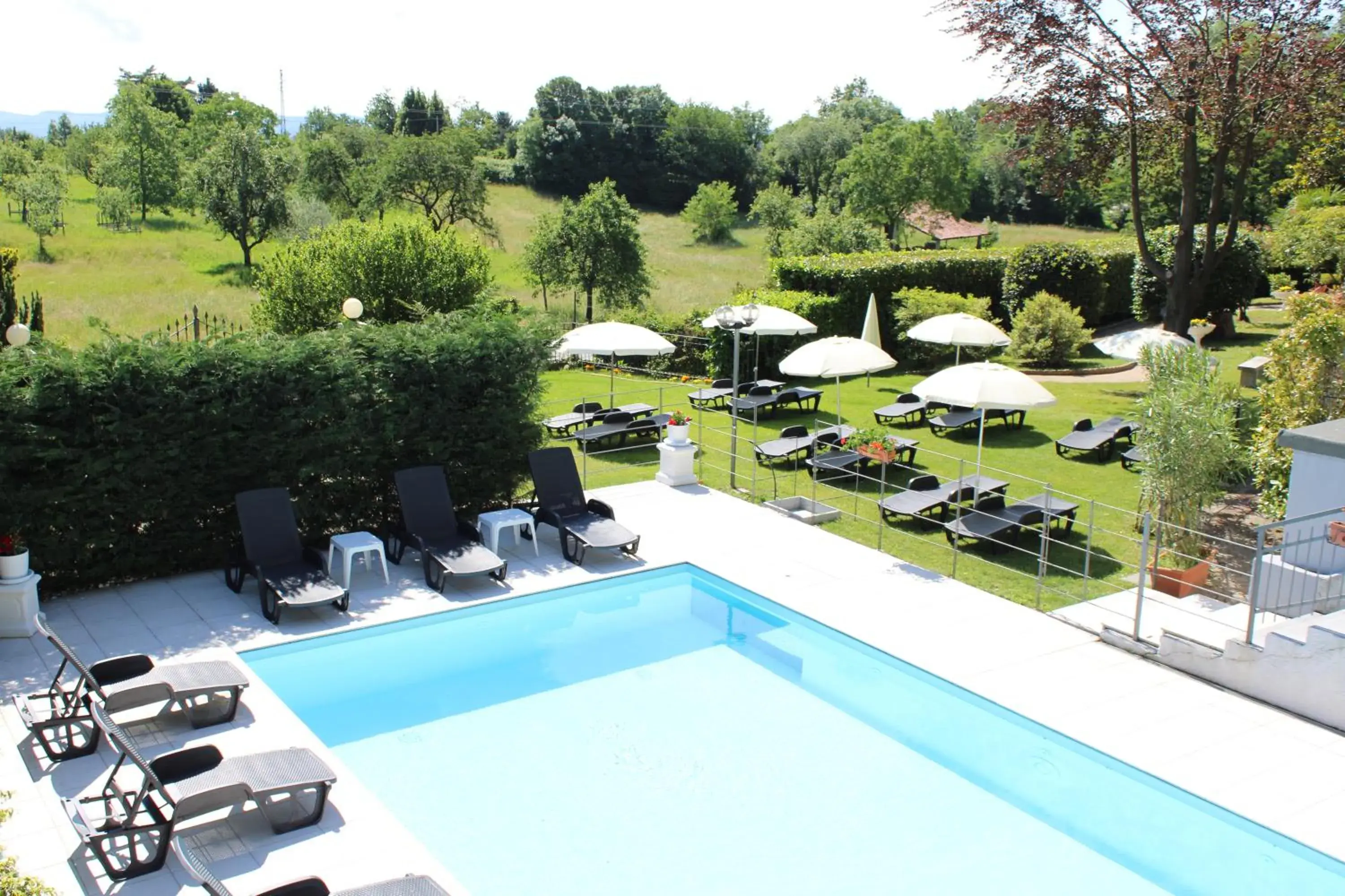 Garden, Pool View in Lo Scoiattolo