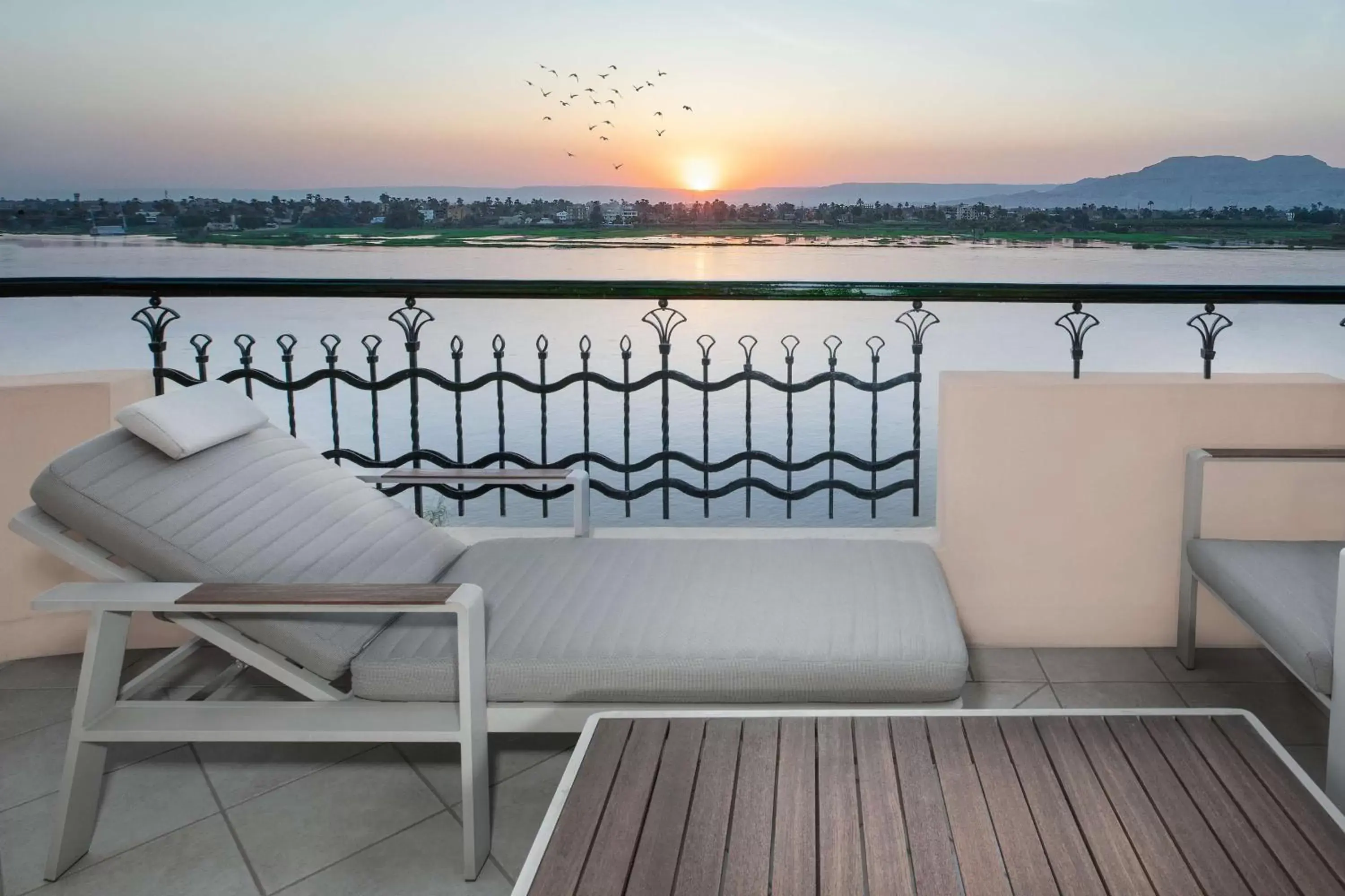 Property building, Balcony/Terrace in Steigenberger Nile Palace Luxor - Convention Center