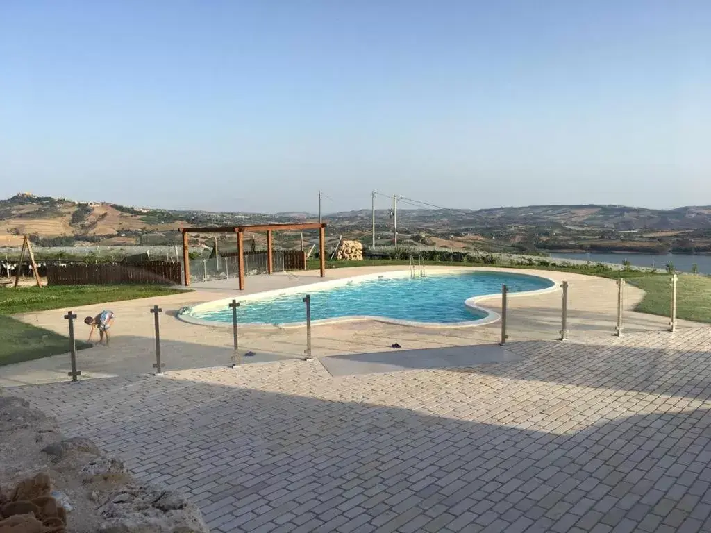 Swimming Pool in La Foresteria di Golden Grapes