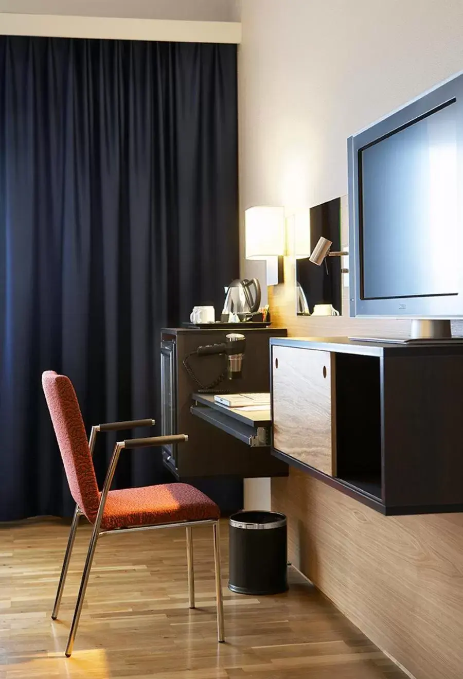 Bedroom in Quality Hotel Waterfront Bedroom in Quality Hotel Waterfront