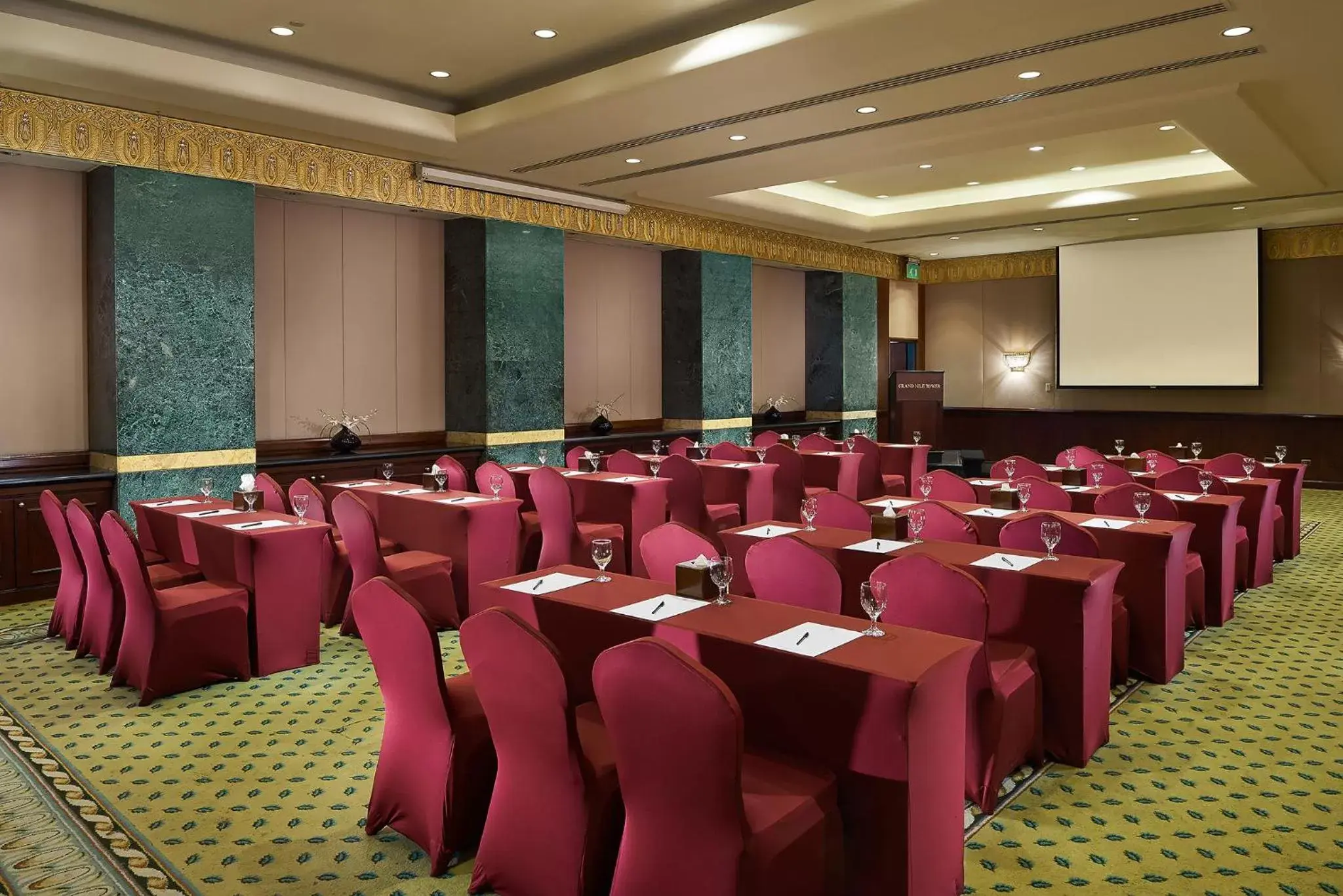 Business facilities in Grand Nile Tower