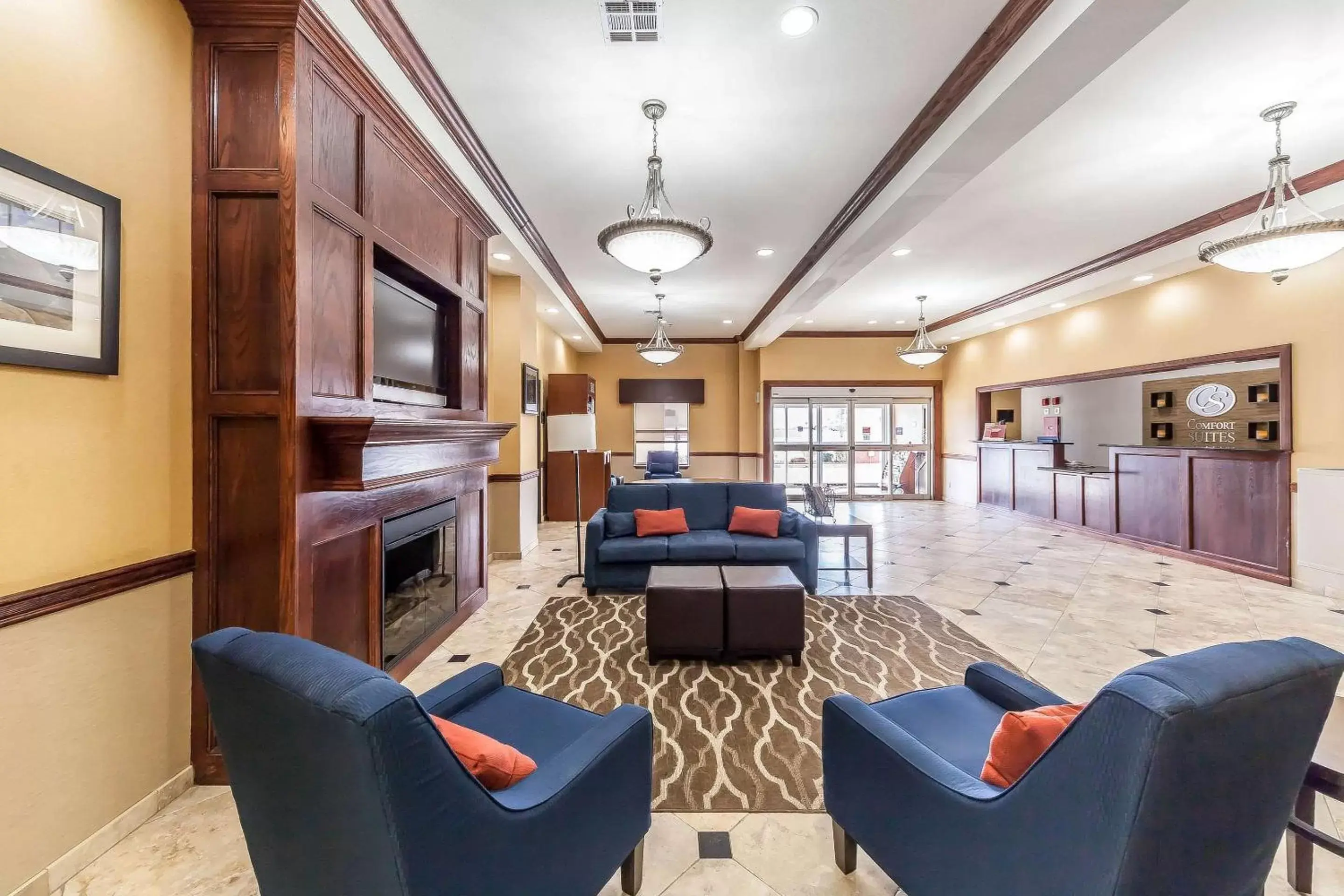 Lobby or reception, Seating Area in Comfort Suites Yukon - SW Oklahoma City
