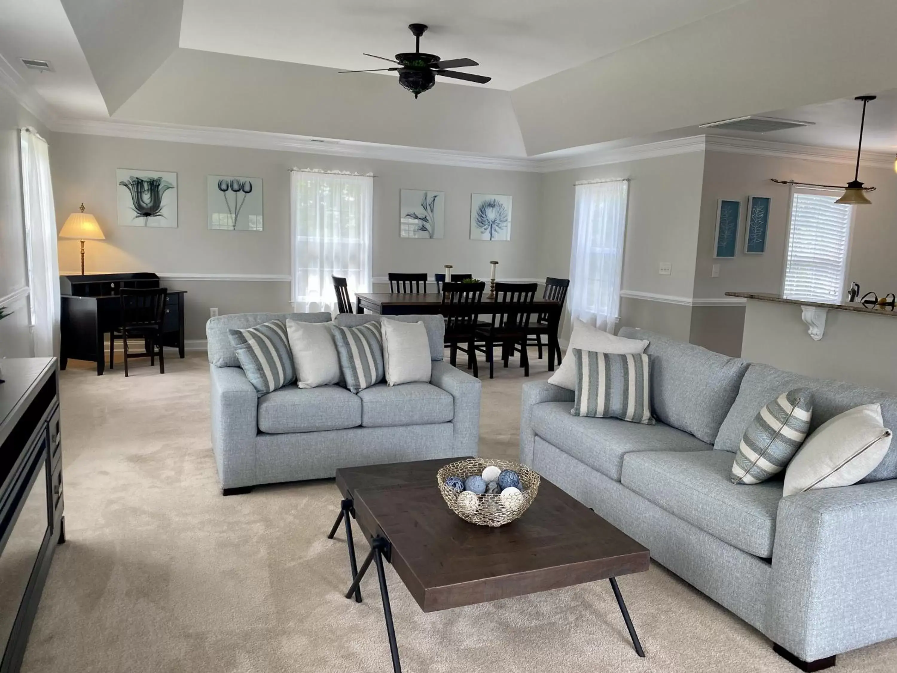 Apartment with Balcony in The Cypress Inn Apartment with Balcony in The Cypress Inn