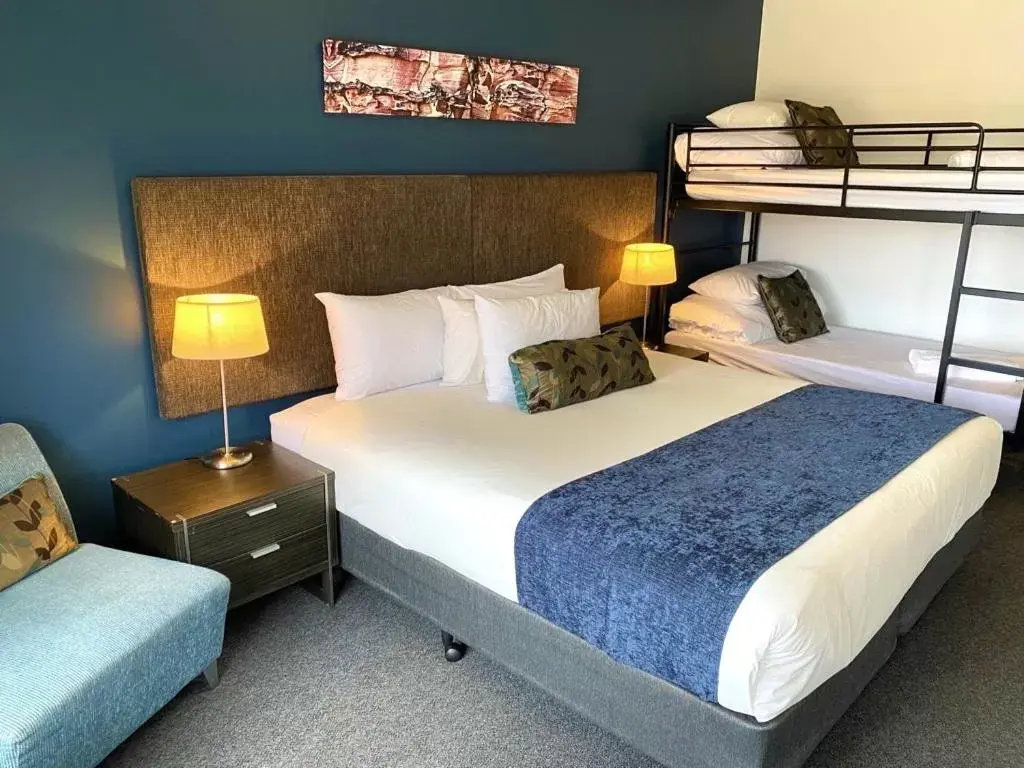 Golden Age Motor Inn Golden Age Motor Inn