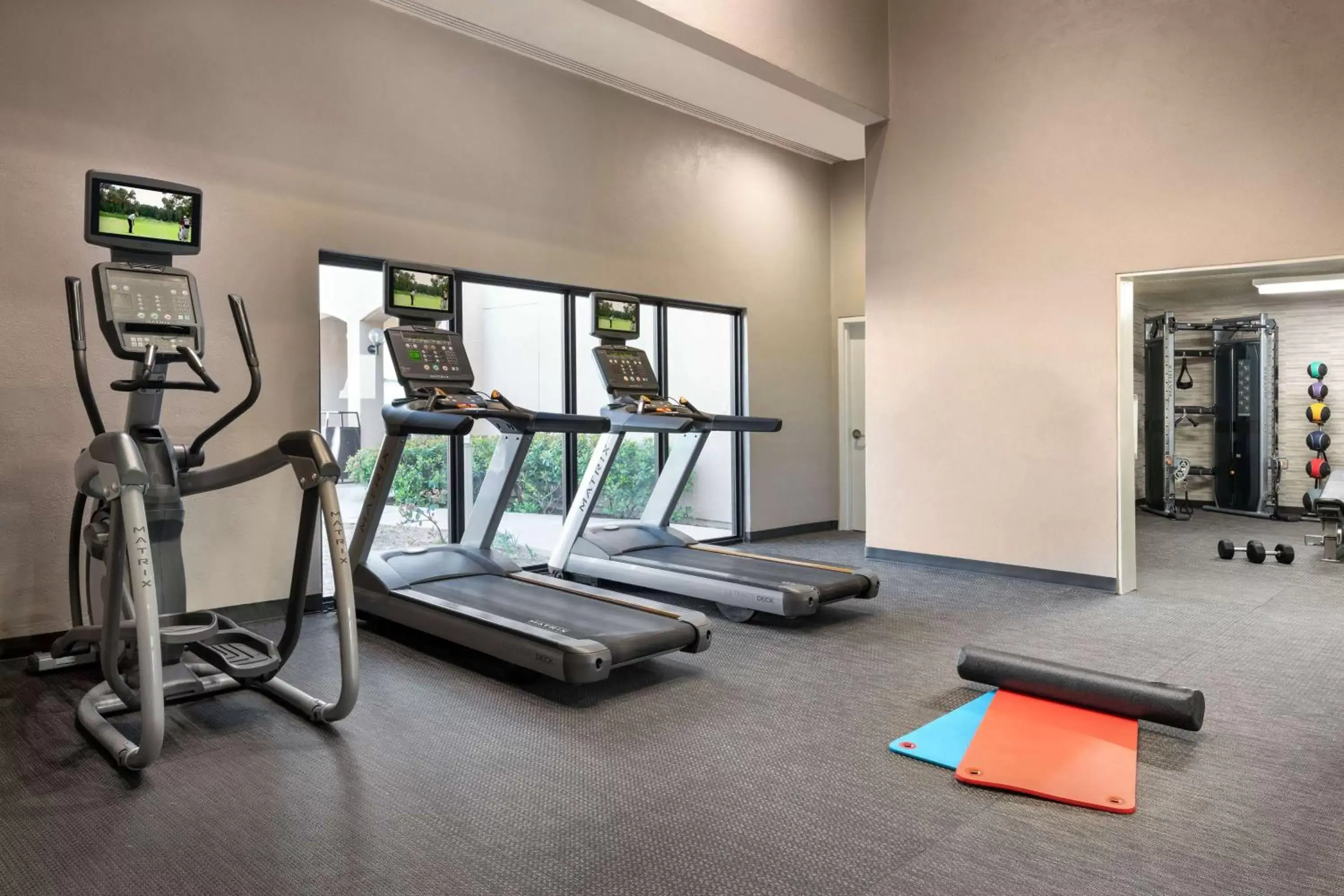 Activities, Fitness Center/Facilities in Sonesta Select Camarillo