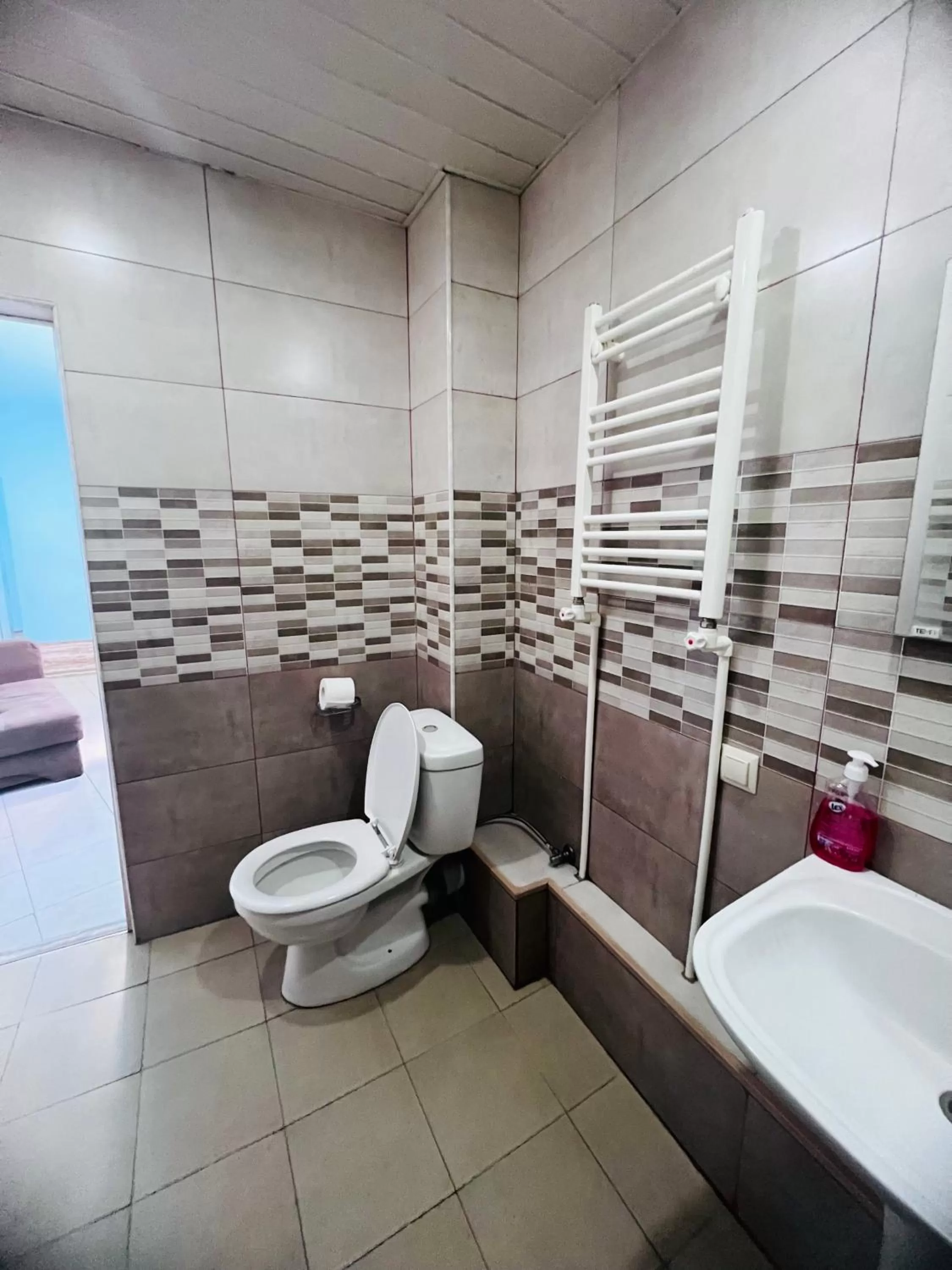 Family Room in MarNar Hotel