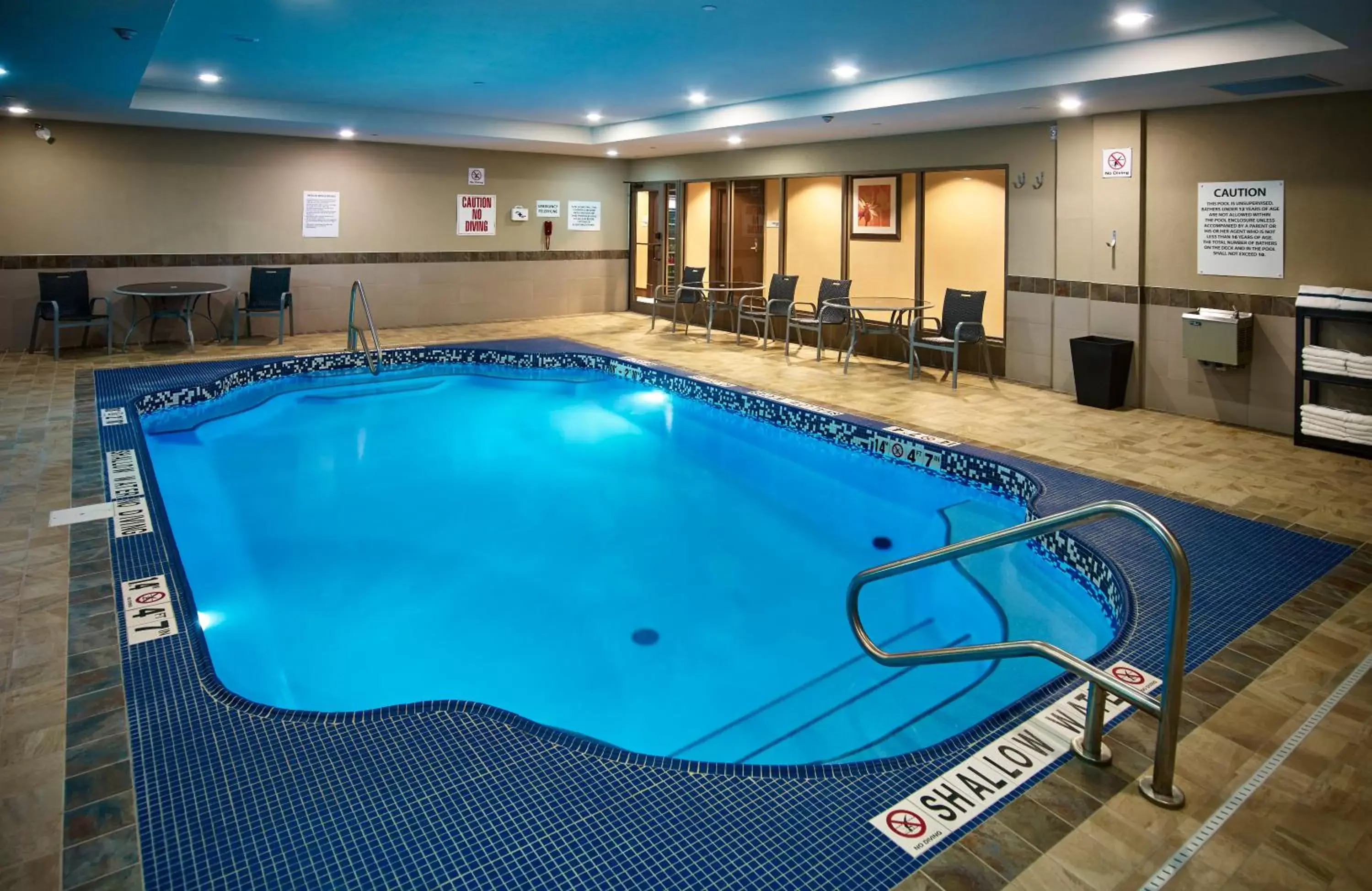 Swimming Pool in Holiday Inn Express and Suites Timmins, an IHG Hotel