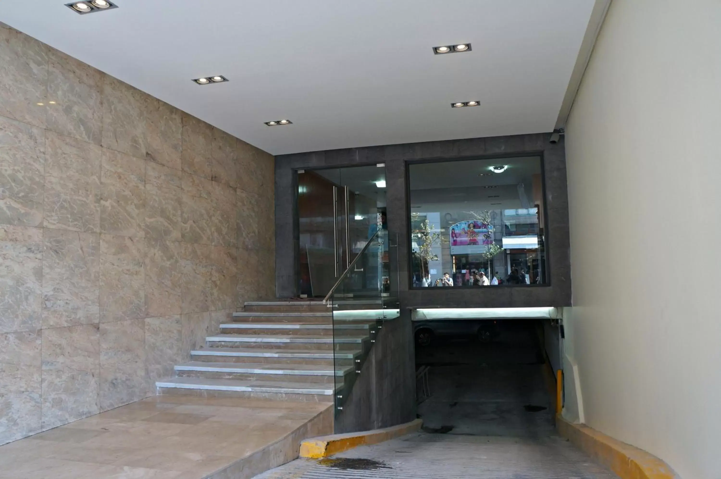 Facade/entrance in Hotel Castropol