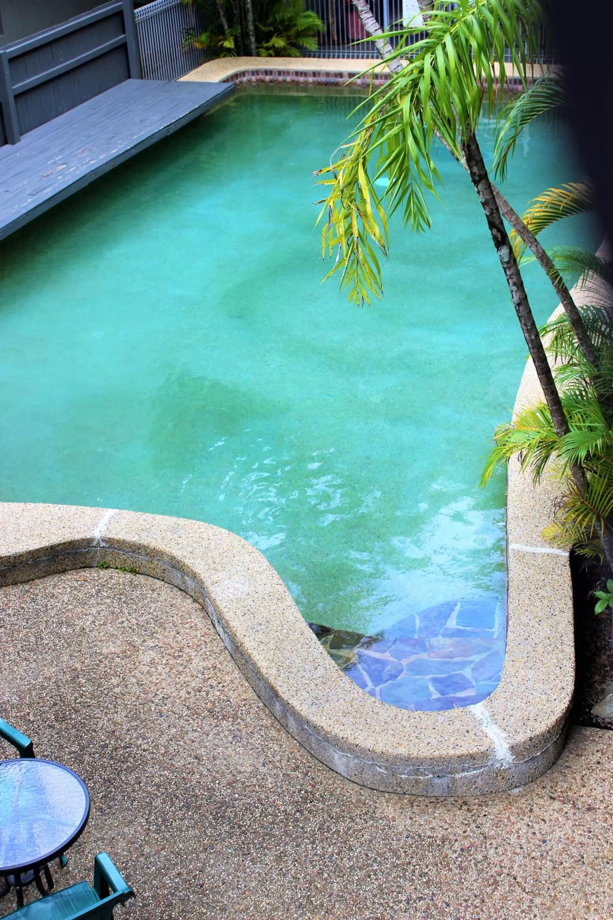 Pool view in Lake Central Cairns