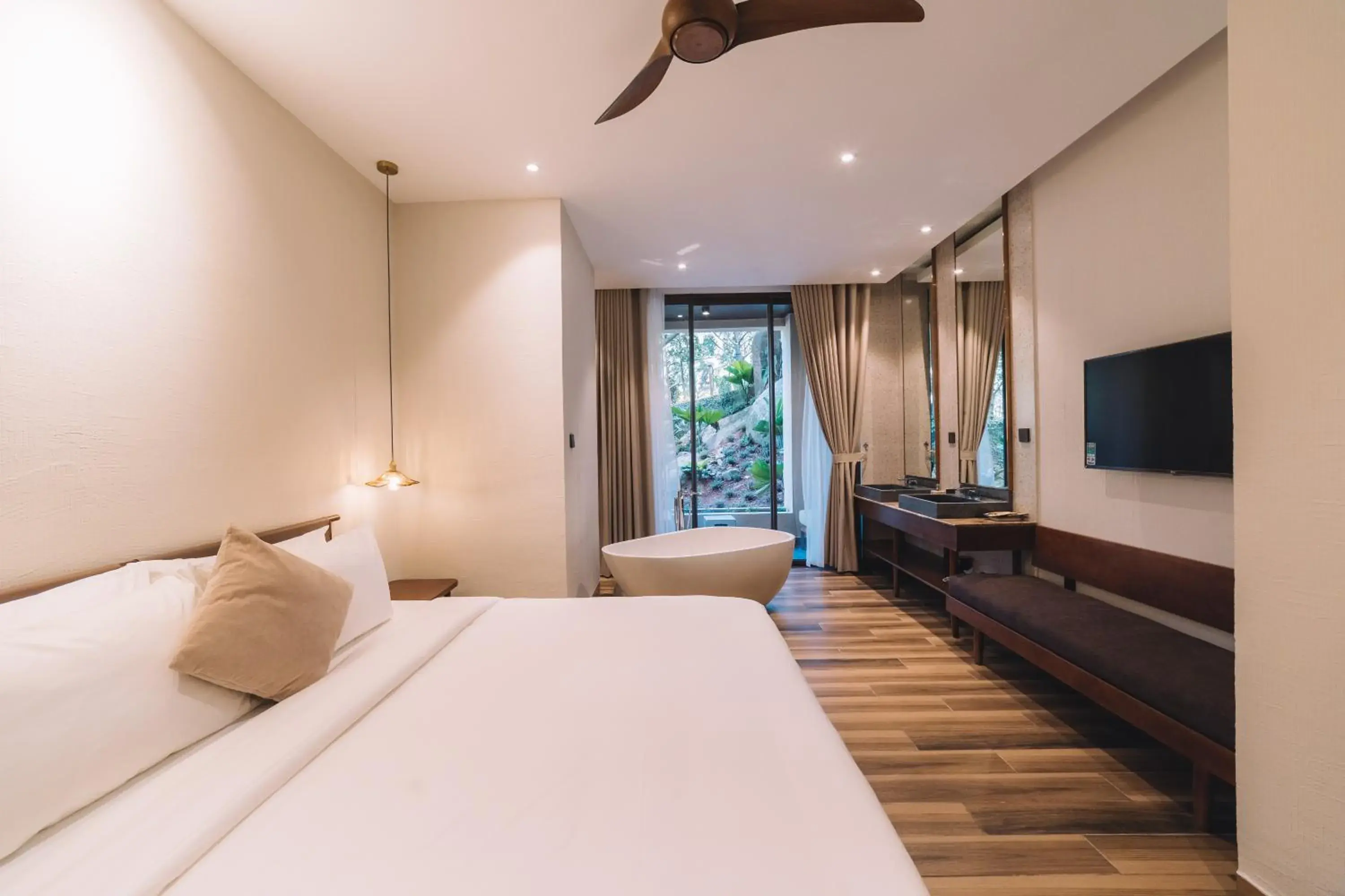 Communal lounge/ TV room, Bed in Zen Valley Dalat Communal lounge/ TV room, Bed in Zen Valley Dalat