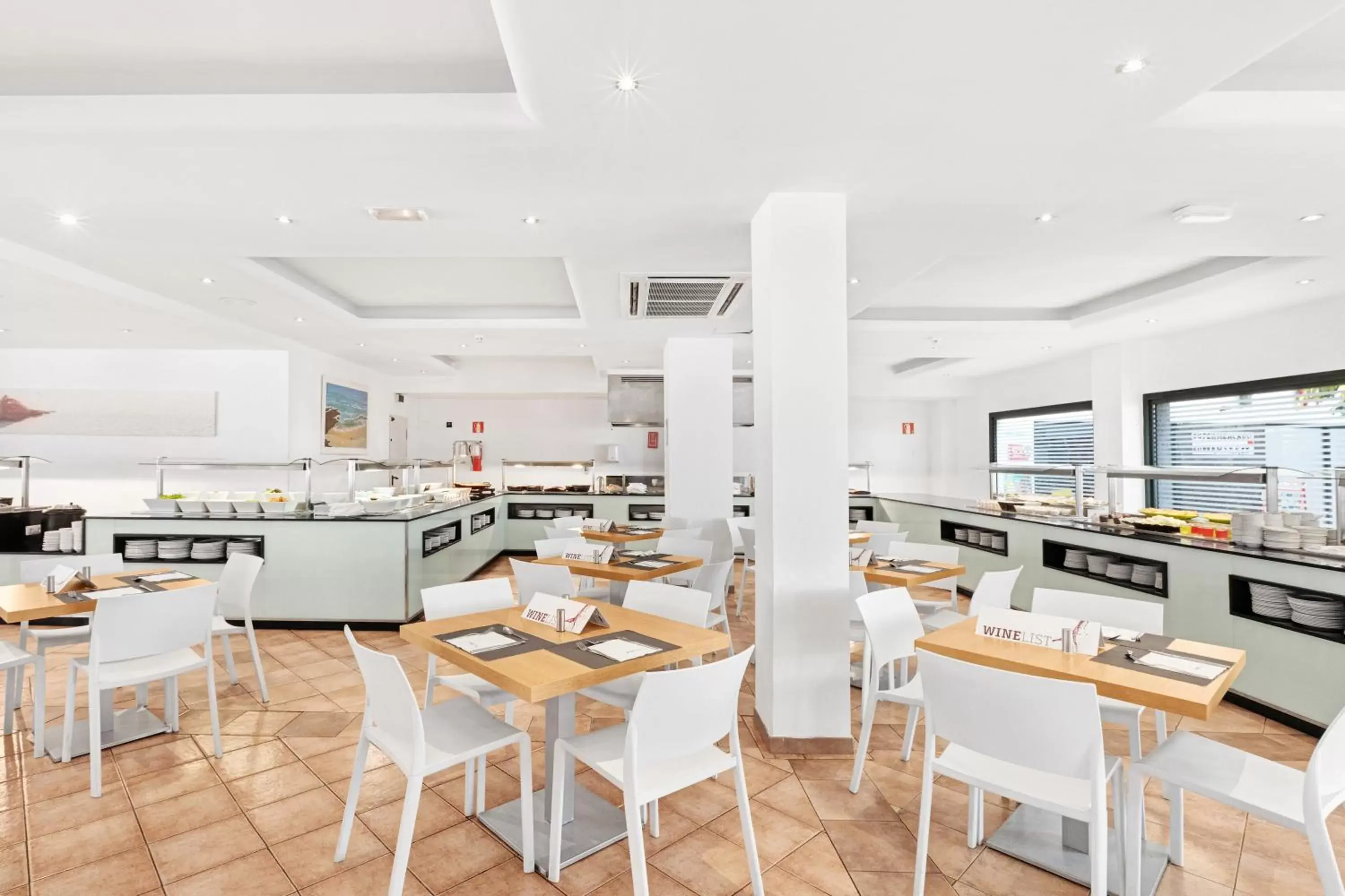 Restaurant/places to eat in Hotel THB Flora Restaurant/places to eat in Hotel THB Flora