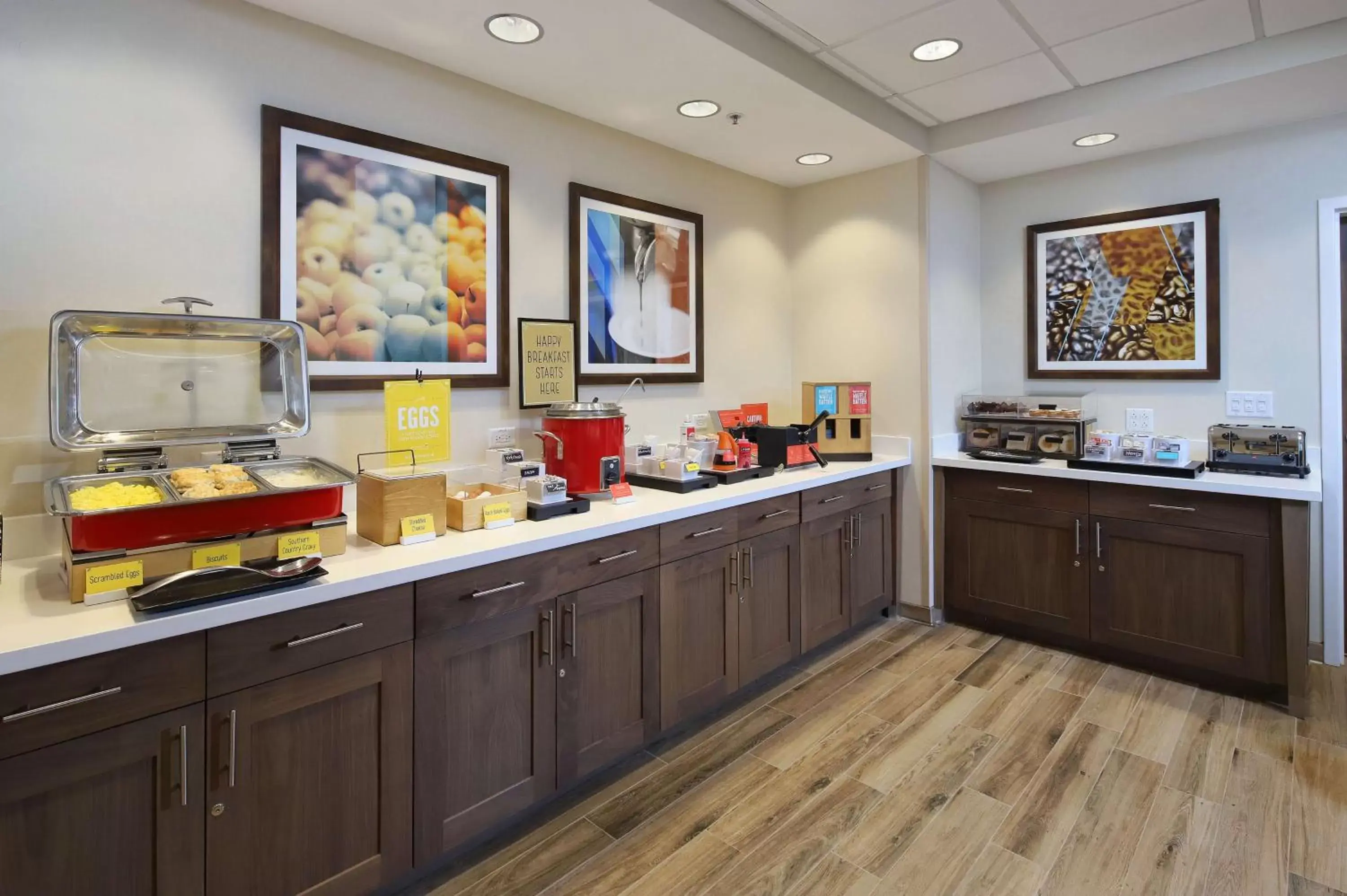 Breakfast, Restaurant/Places to Eat in Hampton Inn Suites Tucson Tech Park