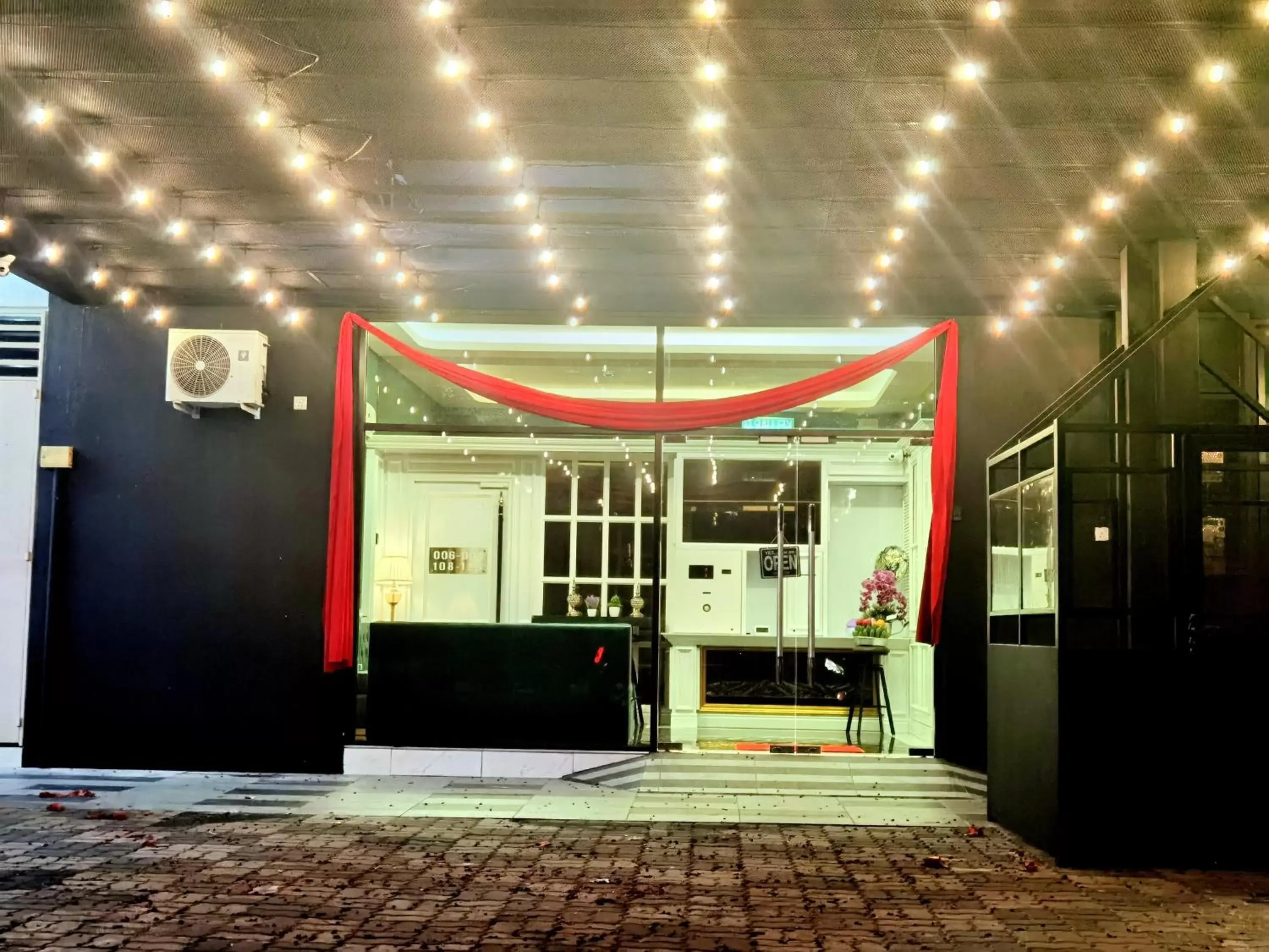 1 Day Car Hotel - BG Perdana 1 Day Car Hotel - BG Perdana