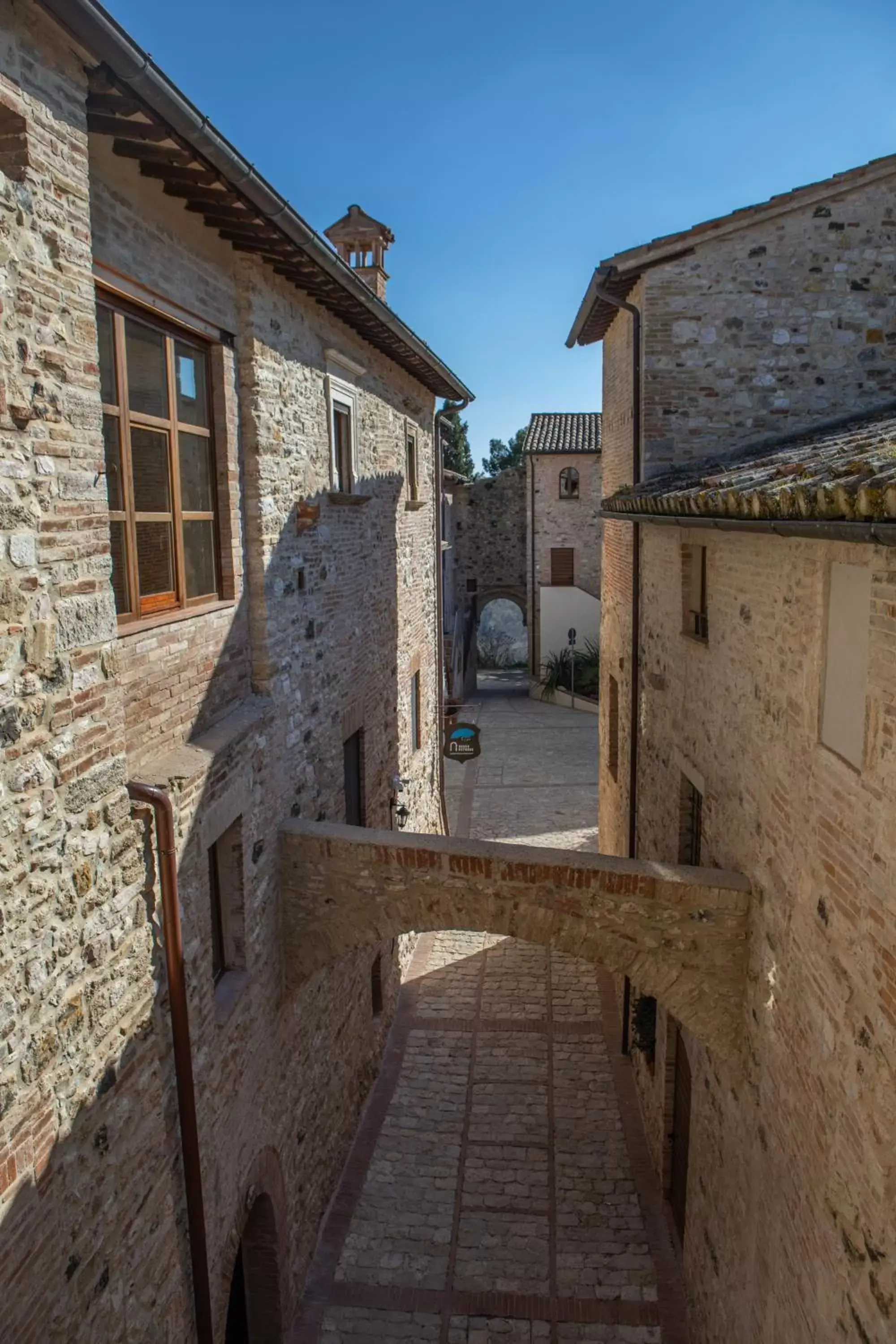 Inner courtyard view in Borgo Petroro