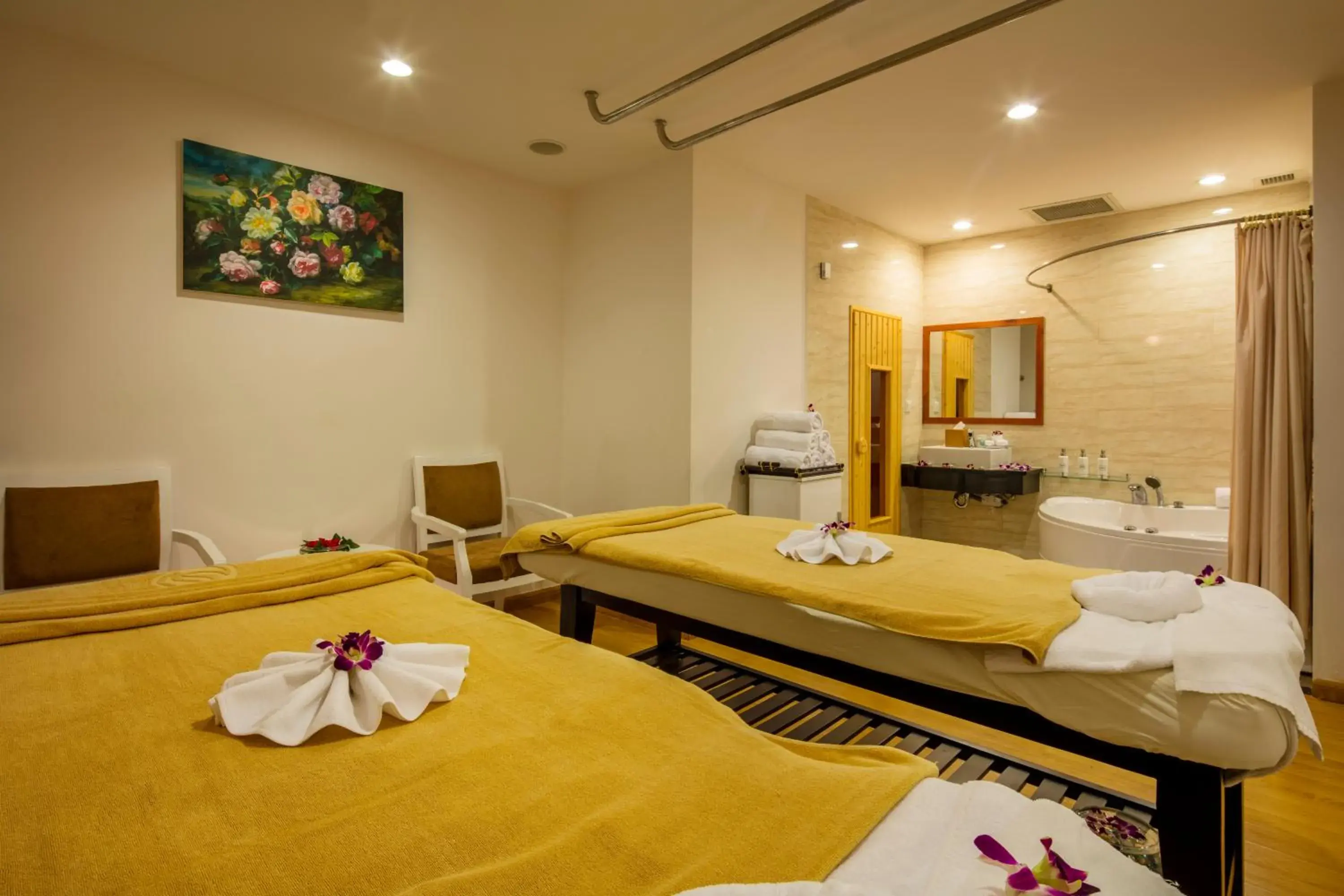 Massage in TTC Hotel - Michelia