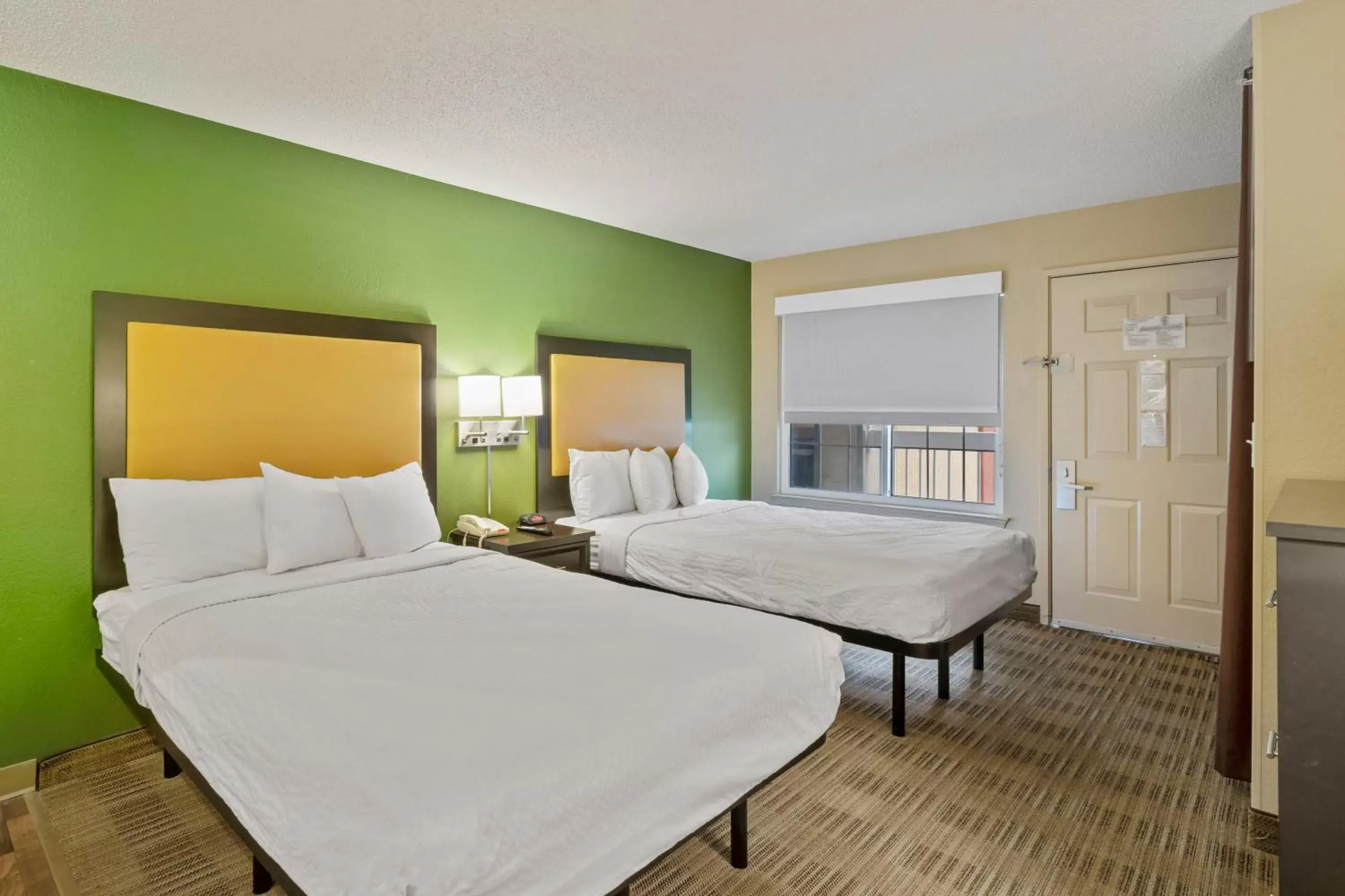 Bed in Extended Stay America Suites - Washington, DC - Falls Church - Merrifield