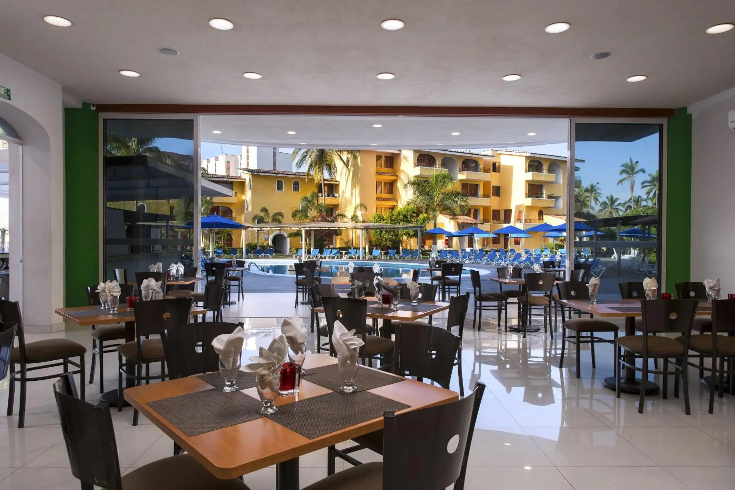 Restaurant/Places to Eat in Costa Club Punta Arena