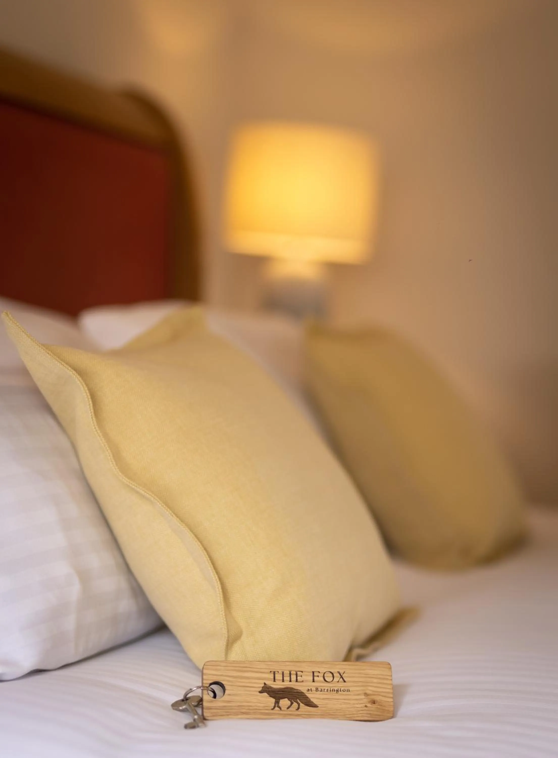 Bedroom, Bed in The Fox at Barrington