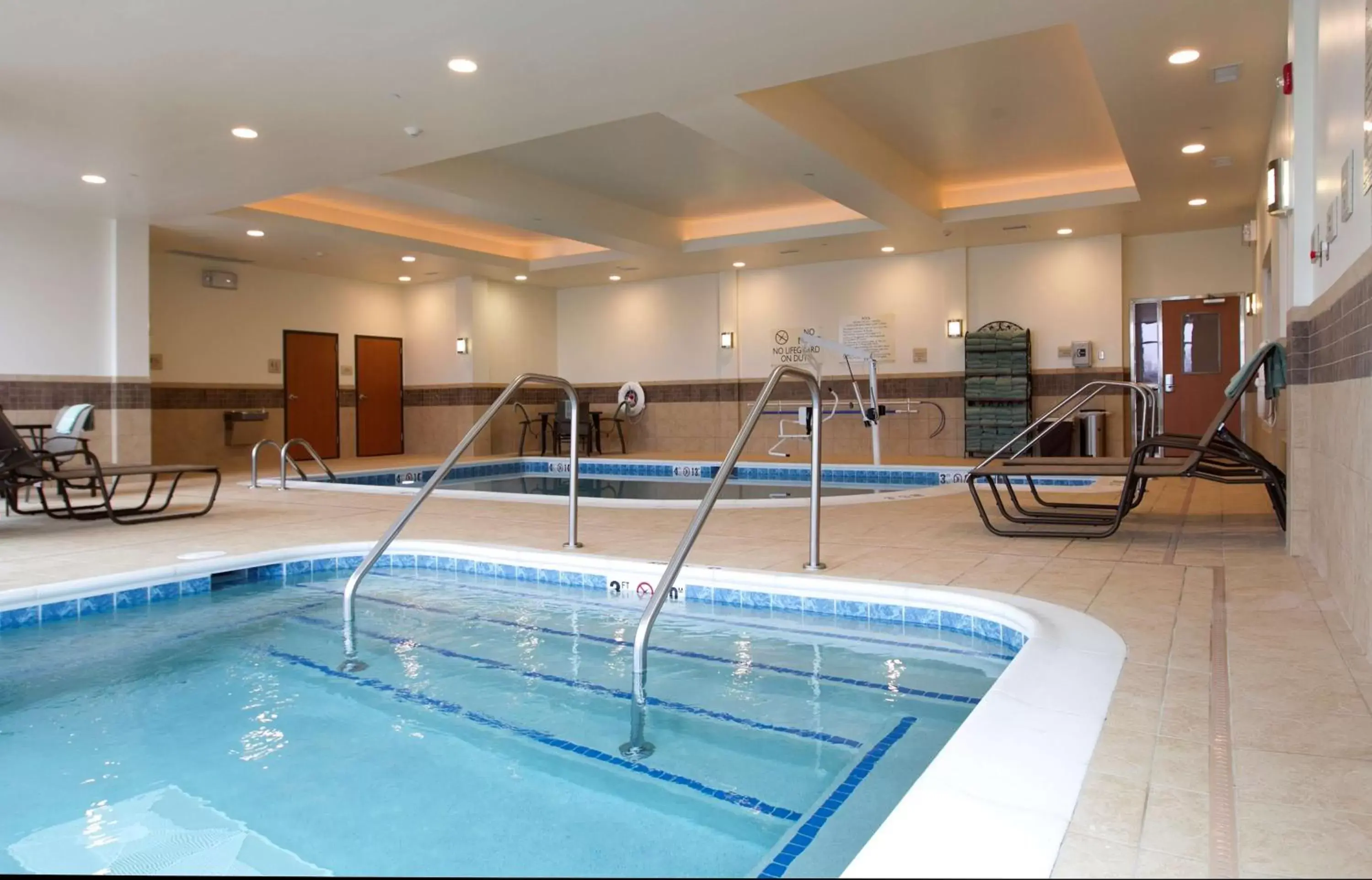 Fitness centre/facilities, Swimming Pool in Hilton Garden Inn Cedar Falls Conference Center