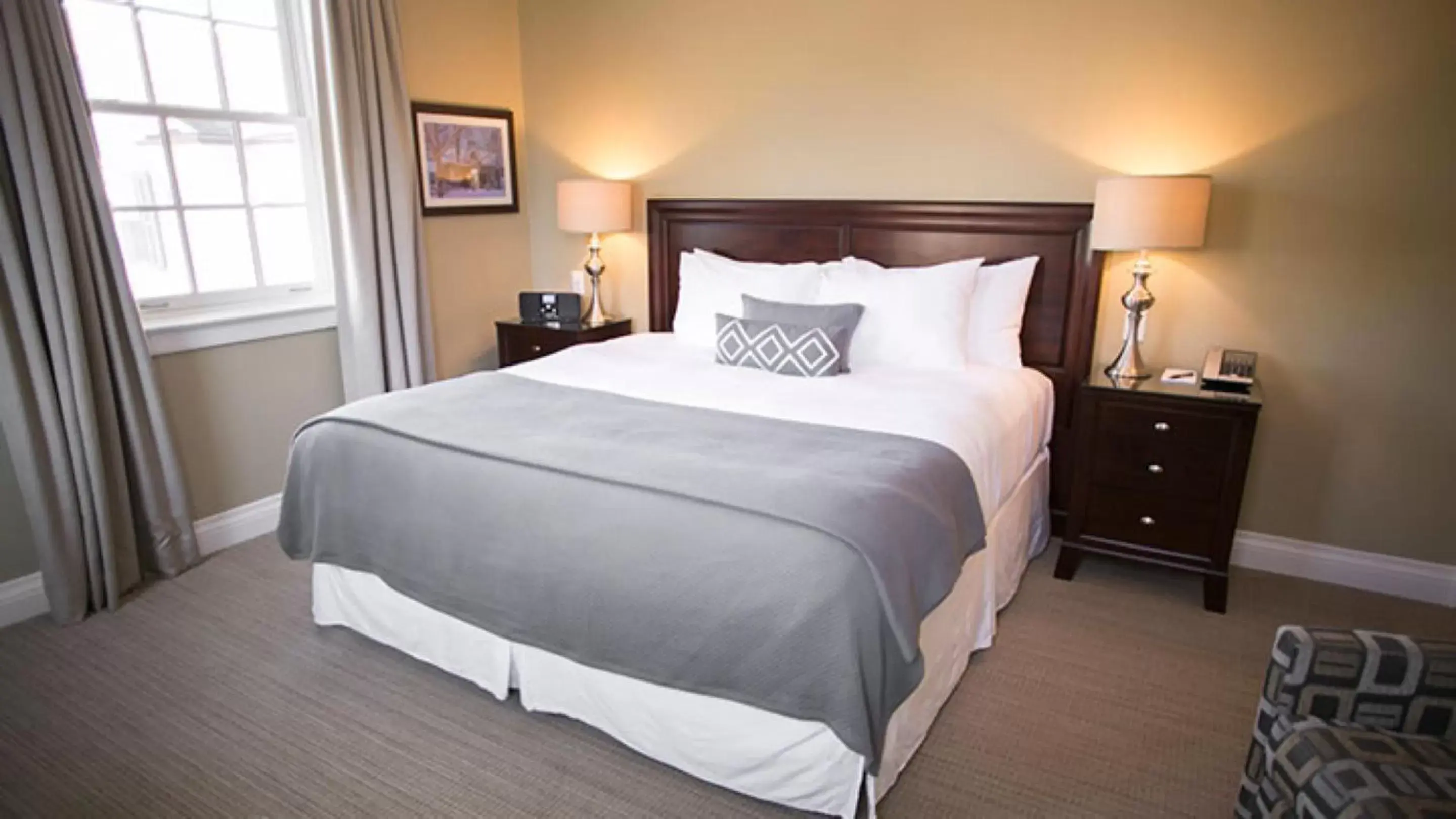 Bedroom, Bed in 124 on Queen Hotel & Spa