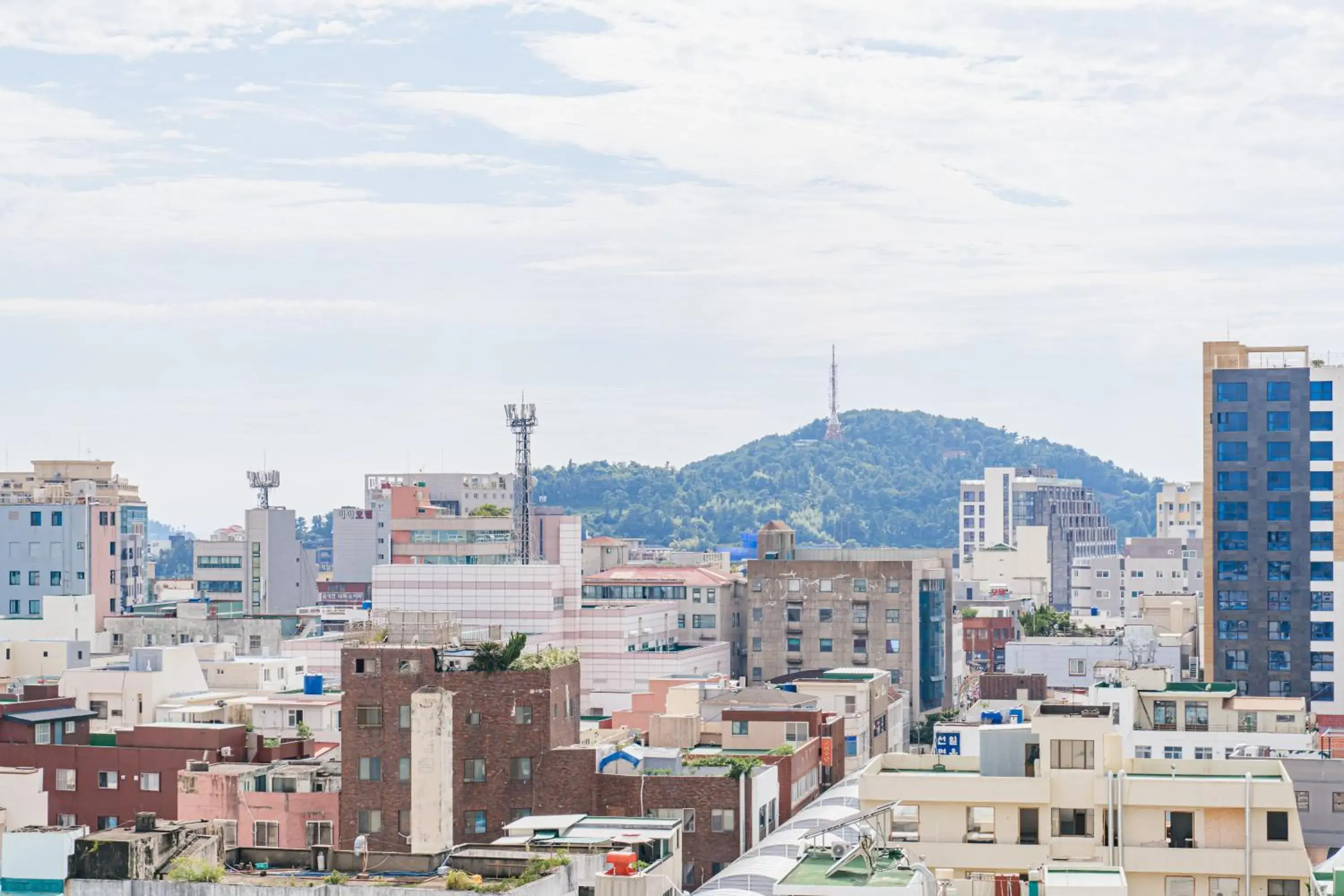 Property building in Hotel Kenny Seogwipo