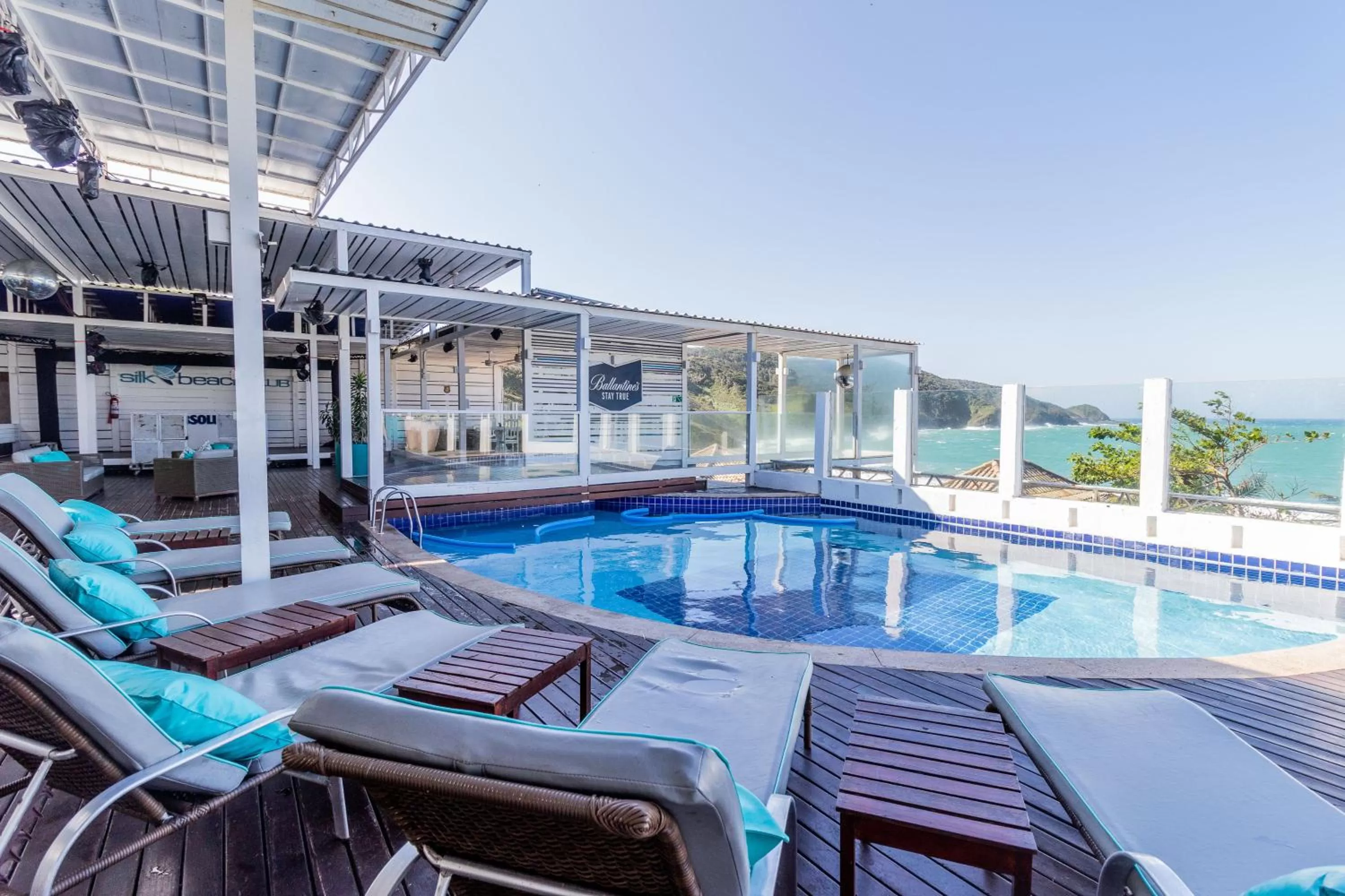 Swimming pool in Residencial Brava Club Exclusive